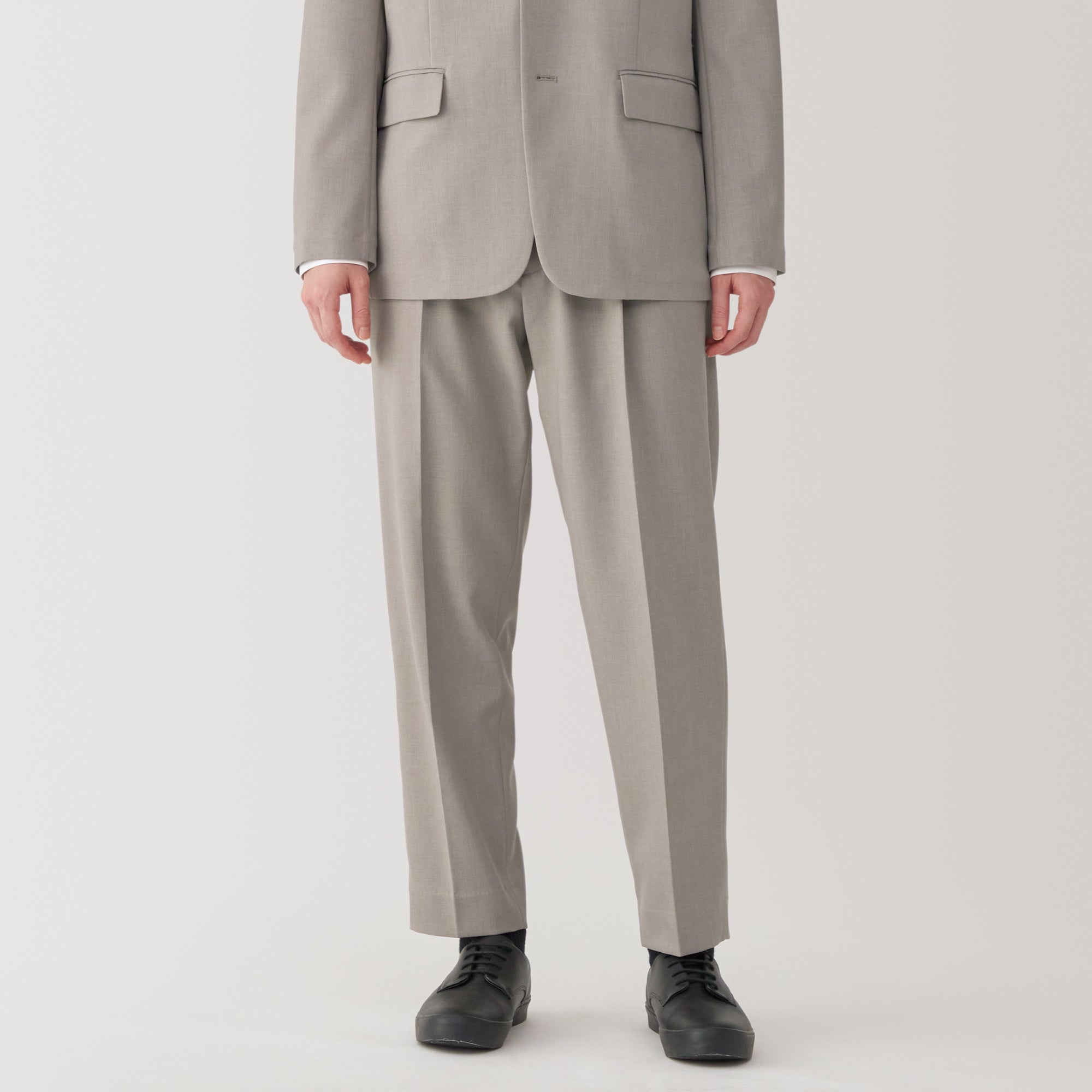 Men's Wrinkle-Free Stretch Single-Dart Pants