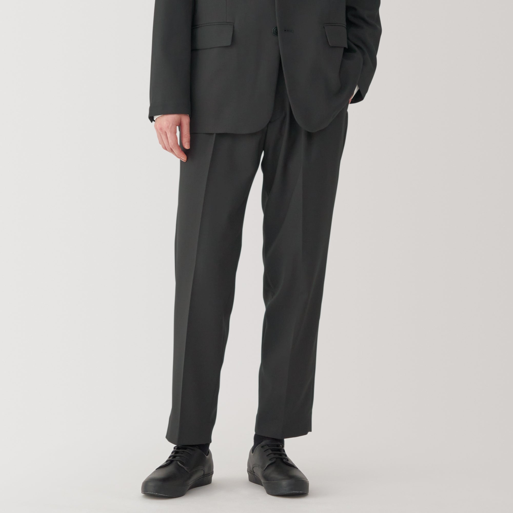 Men's Wrinkle-Free Stretch Single-Dart Pants