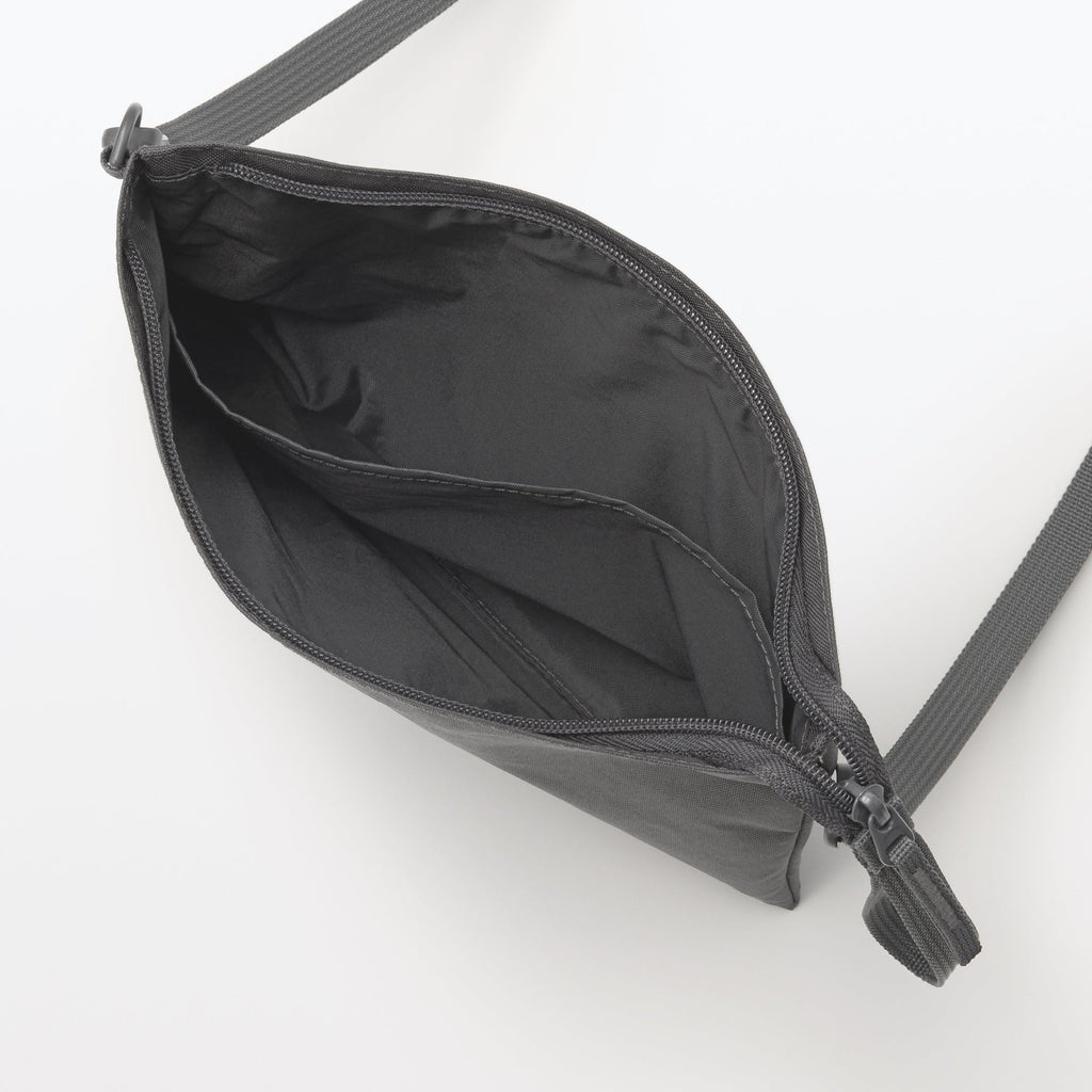 2-Way Water Repellent Sacoche / Crossbody Bag