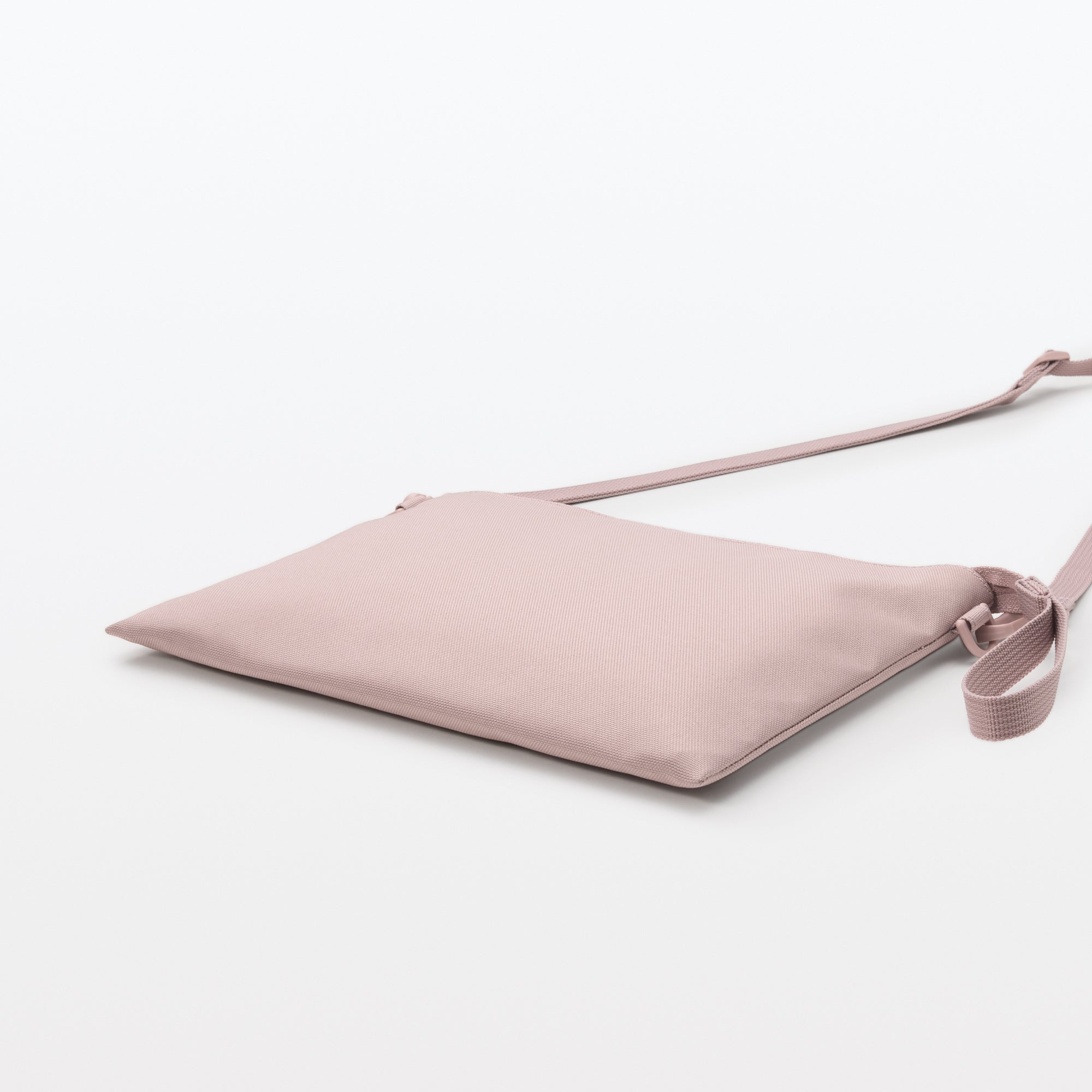 2-Way Water Repellent Sacoche / Crossbody Bag