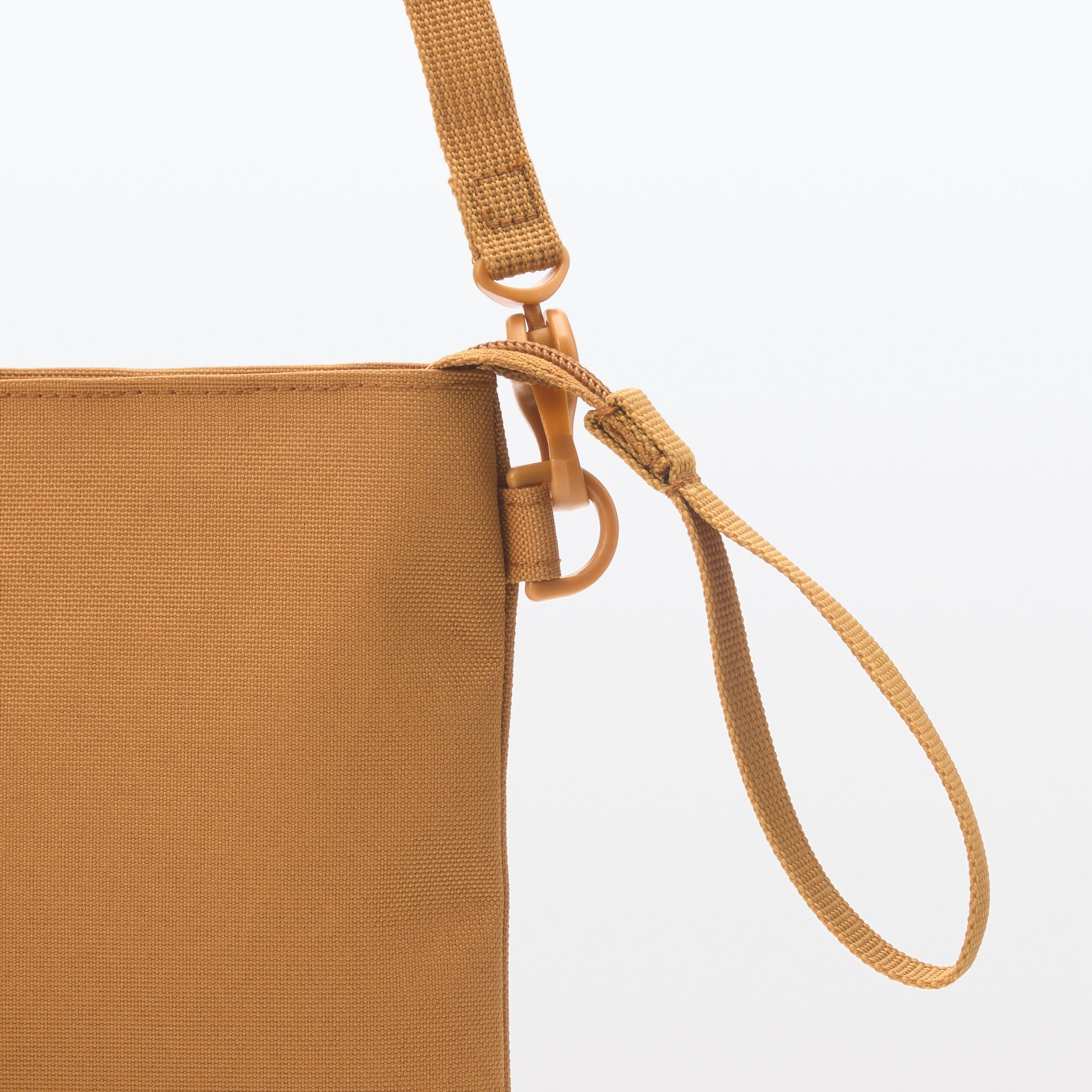 2-Way Water Repellent Sacoche / Crossbody Bag