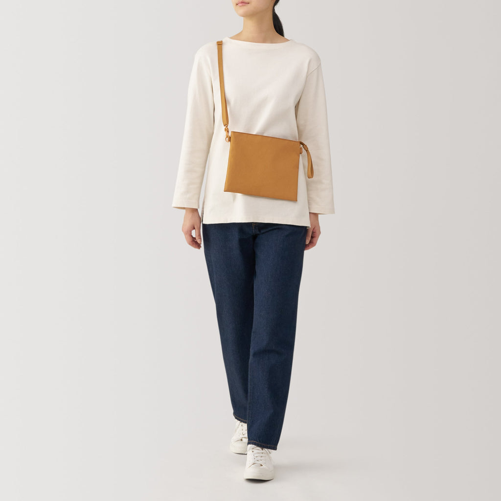 2-Way Water Repellent Sacoche / Crossbody Bag