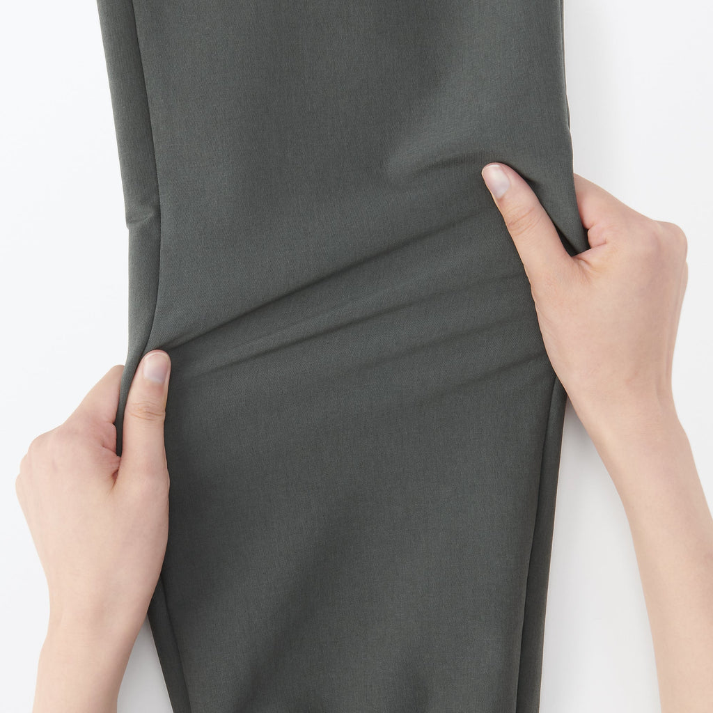 Women's Wind Repellent Stretch Easy Tapered Pants