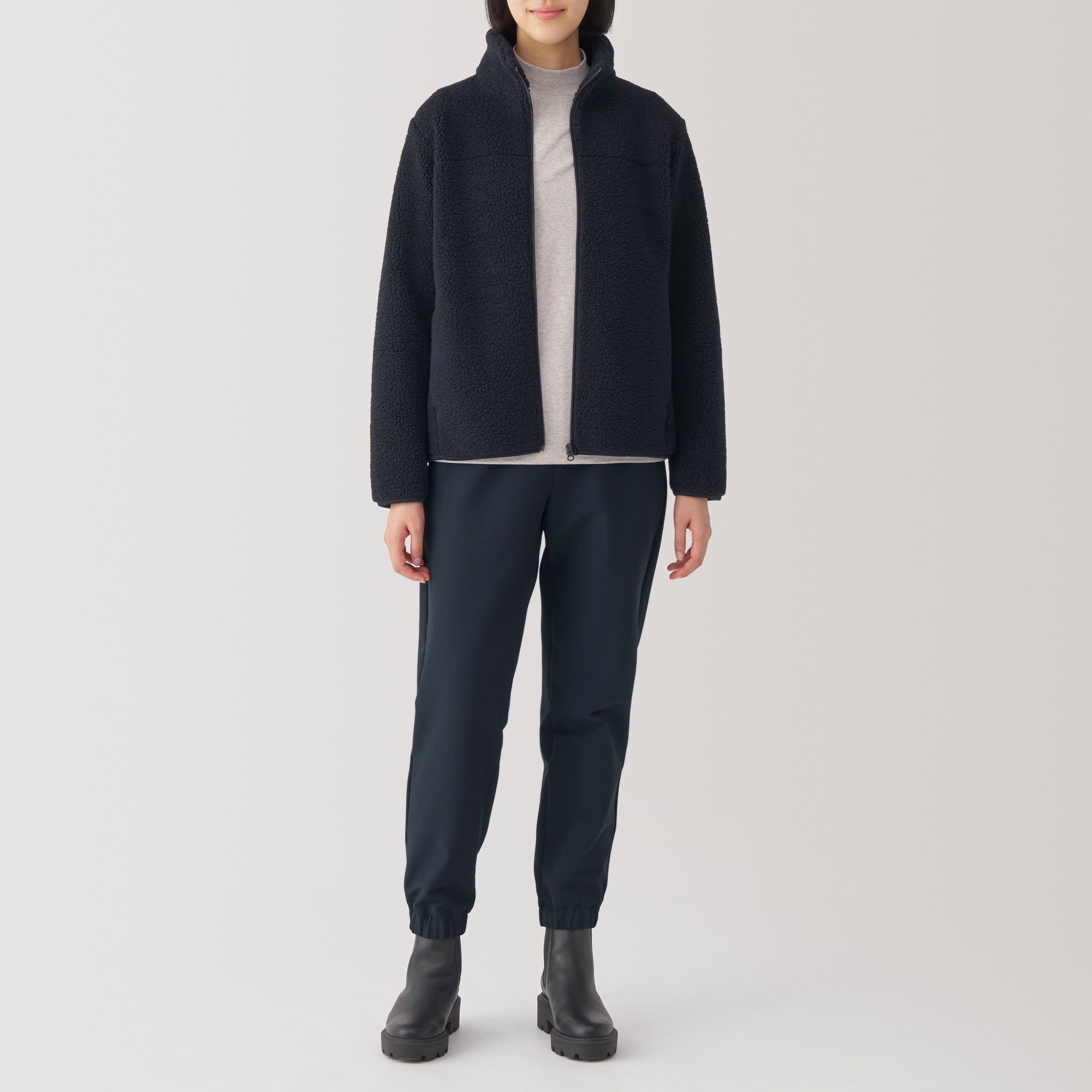 Women's Wind Repellent Stretch Easy Tapered Pants