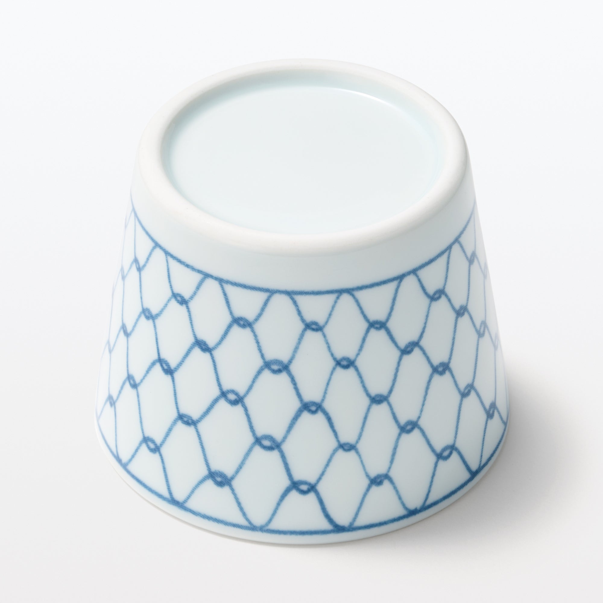 Hasami Ware Soup Cup - Mesh Pattern