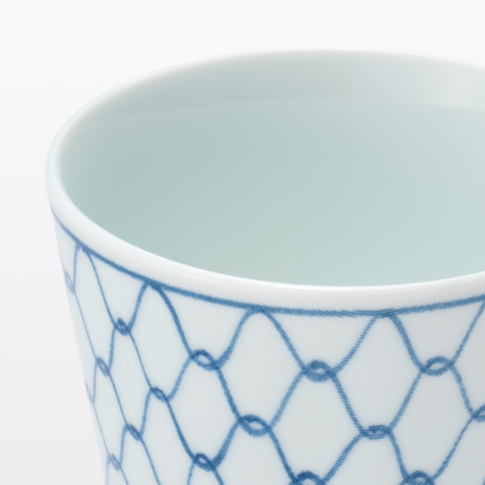 Hasami Ware Soup Cup - Mesh Pattern