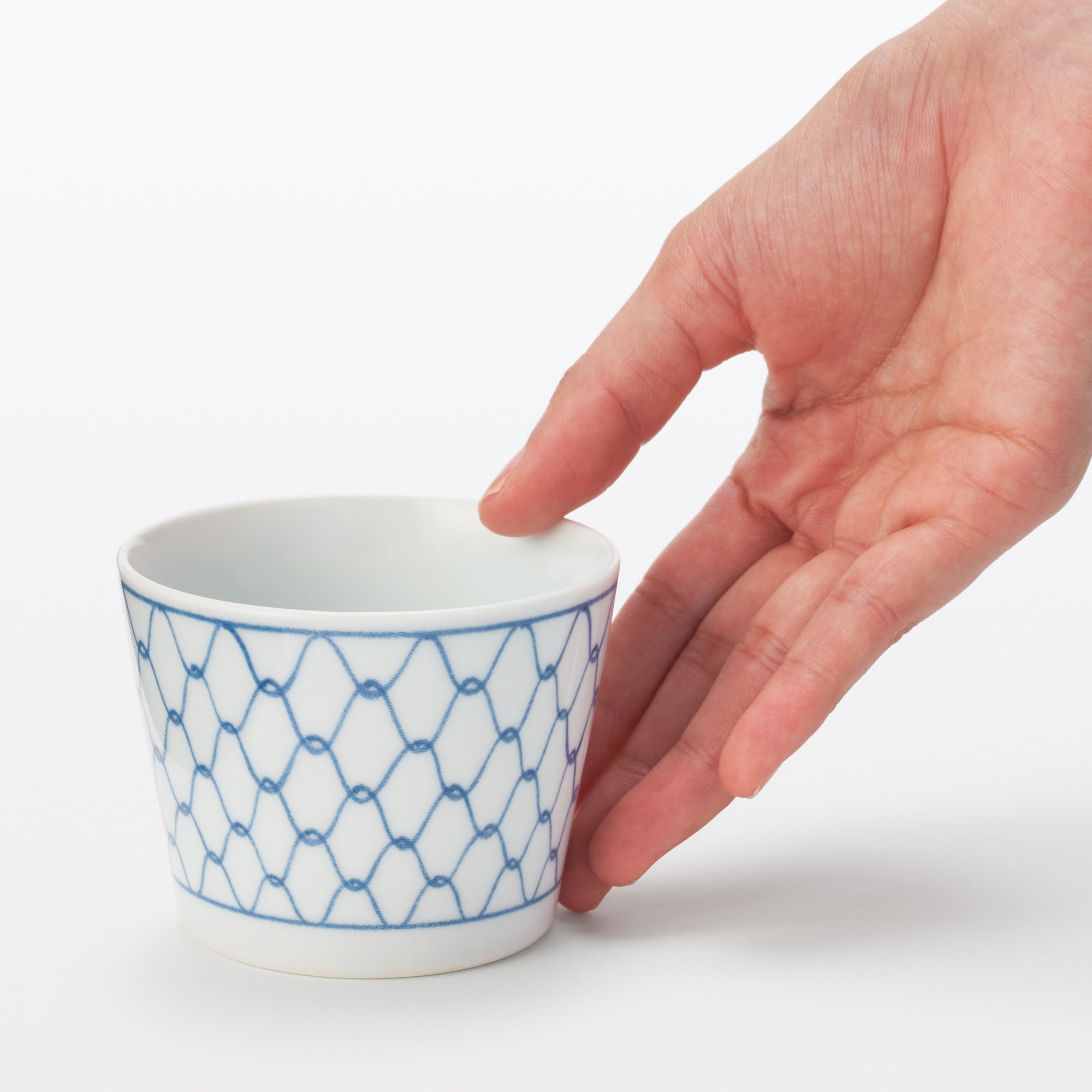 Hasami Ware Soup Cup - Mesh Pattern
