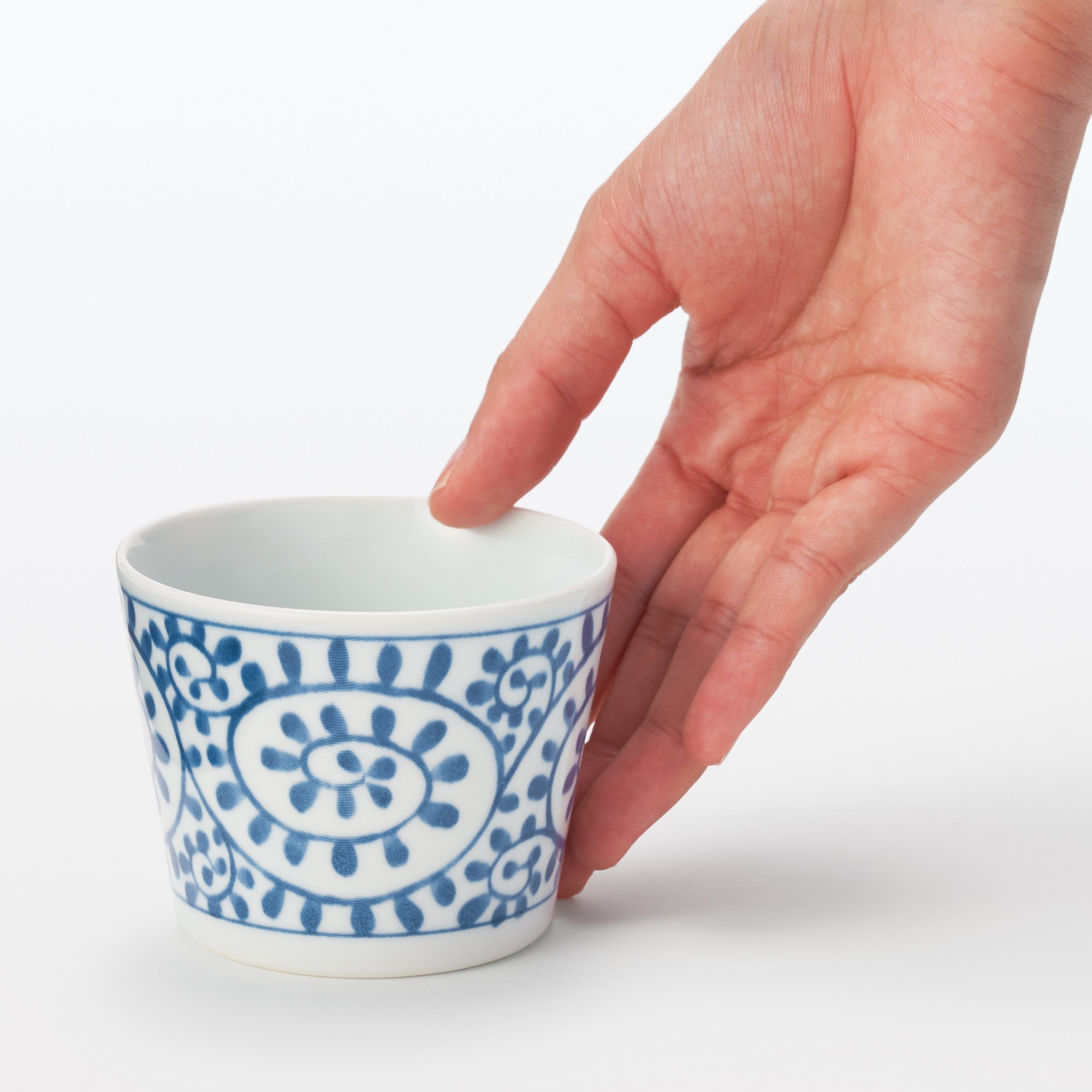 Hasami Ware Soup Cup - Arabesque Pattern