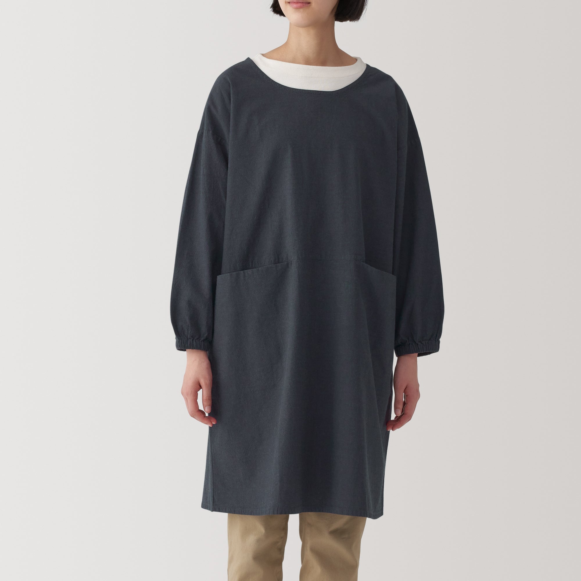 Easy Fit Long Sleeve Apron - Dark Gray