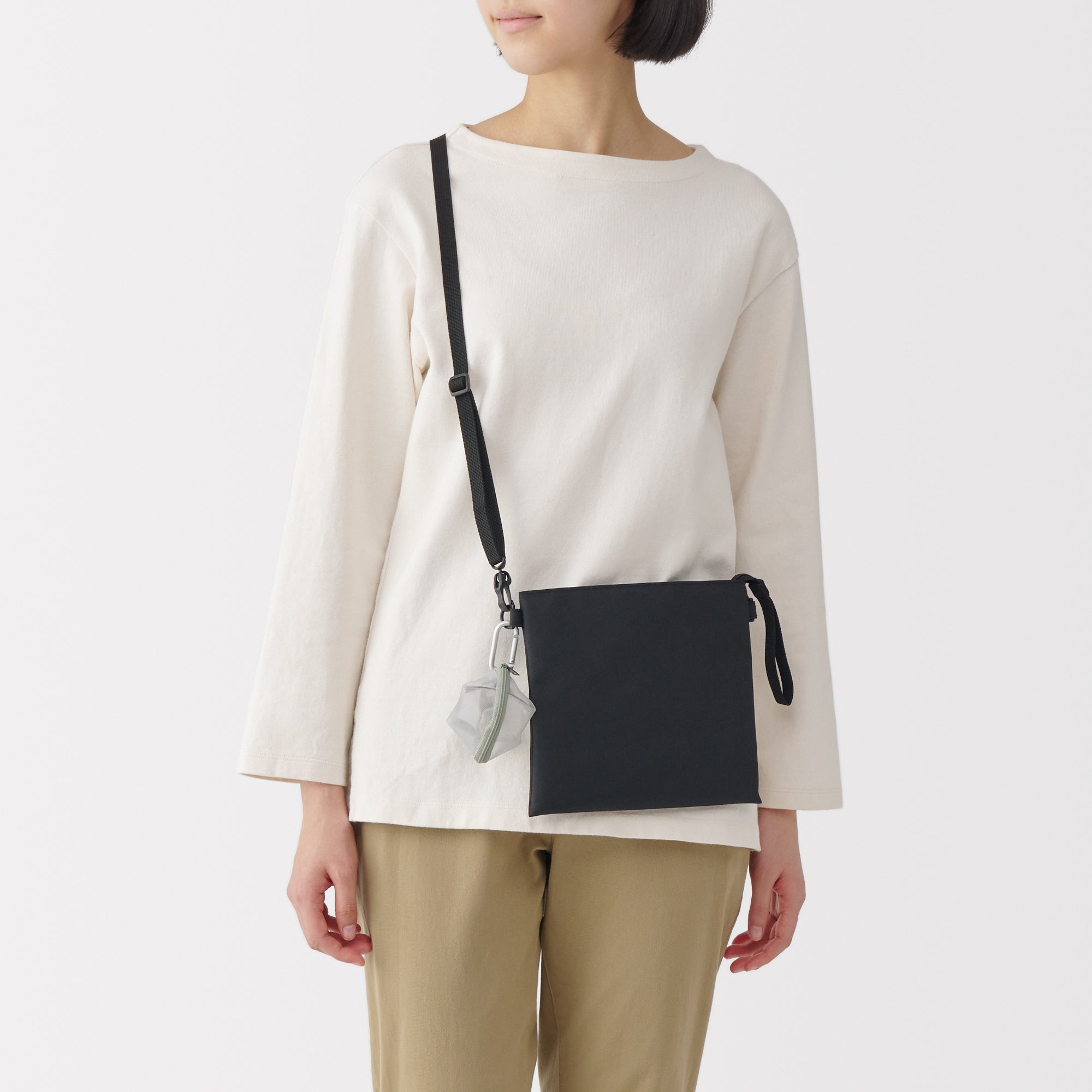 Nylon Mesh Compact Pouch