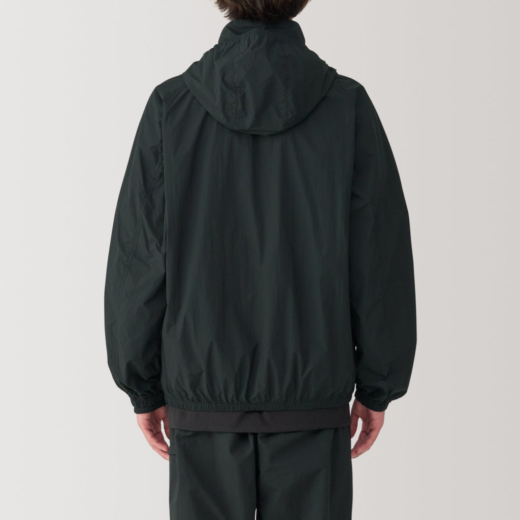 Men's Water Repellent Nylon Packable Windbreaker