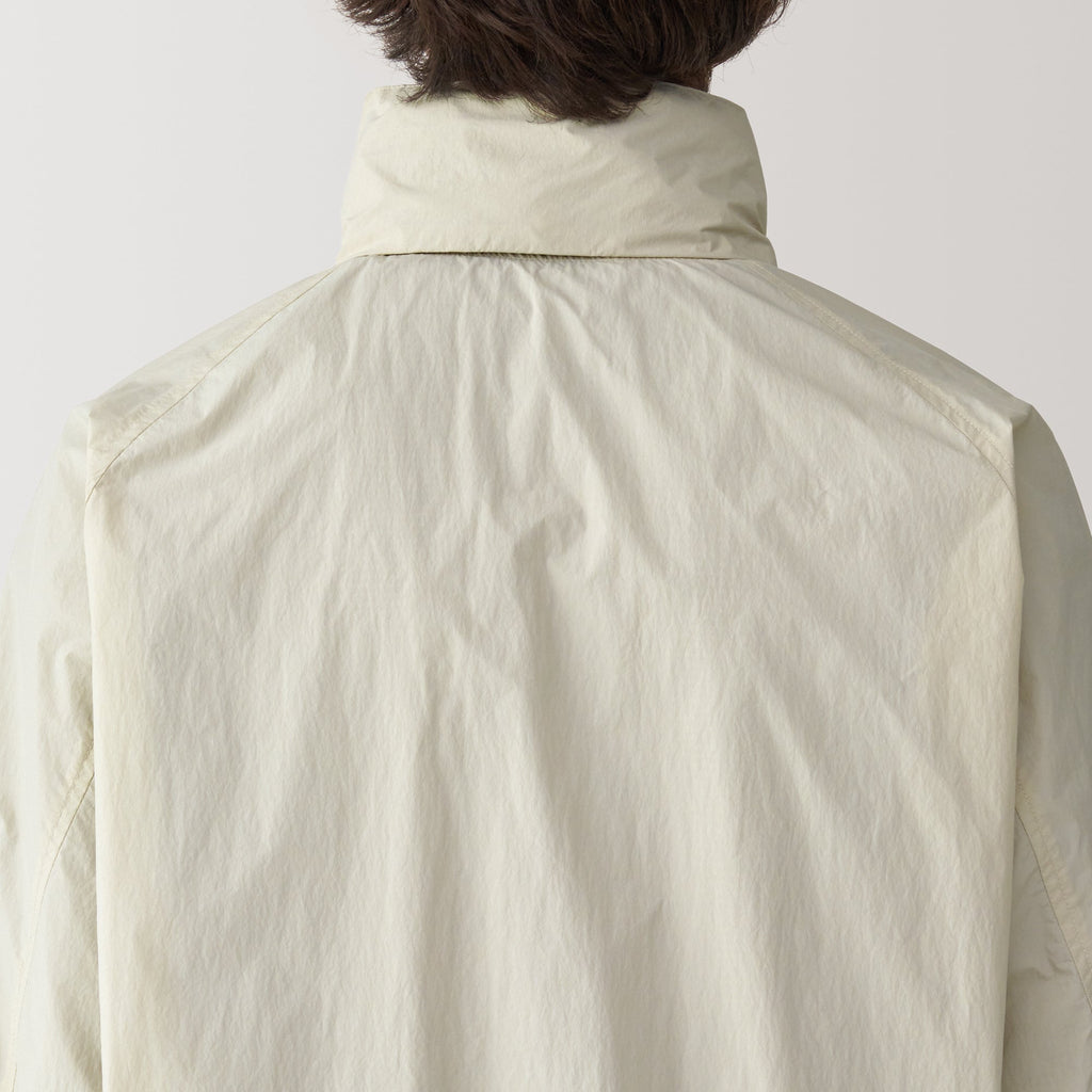Men's Water Repellent Nylon Packable Windbreaker
