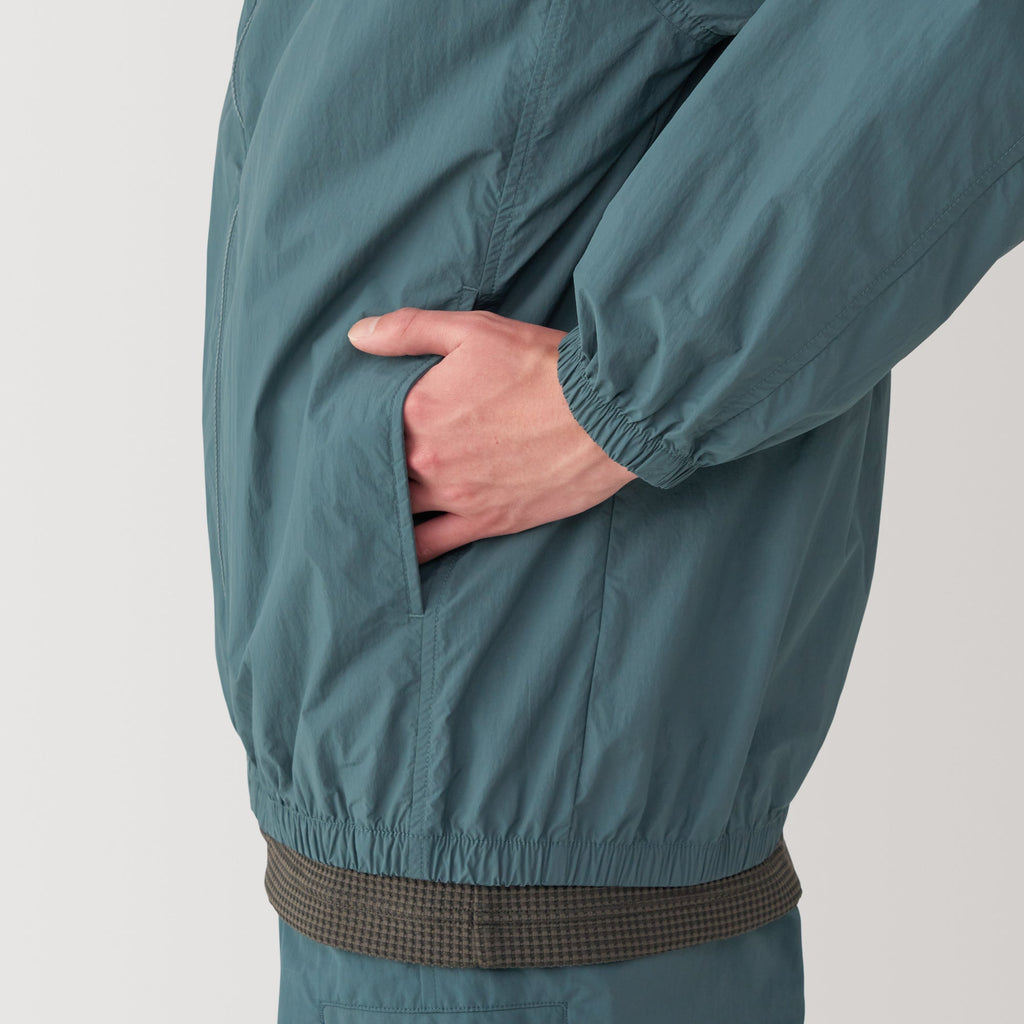 Men's Water Repellent Nylon Packable Windbreaker
