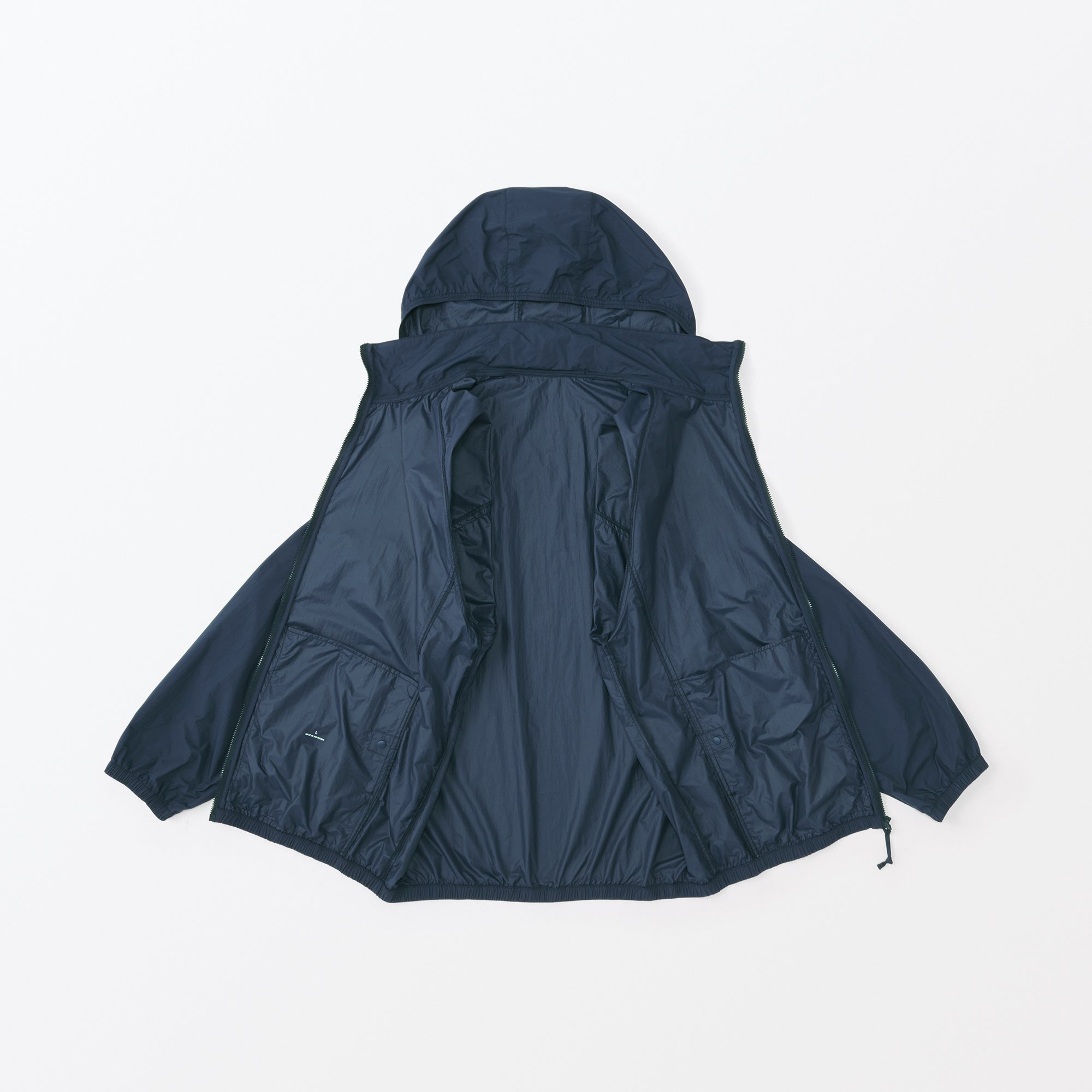 Men's Water Repellent Nylon Packable Windbreaker
