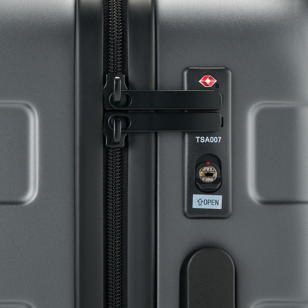 Adjustable Handle Hard Shell Suitcase 36L | Carry-On