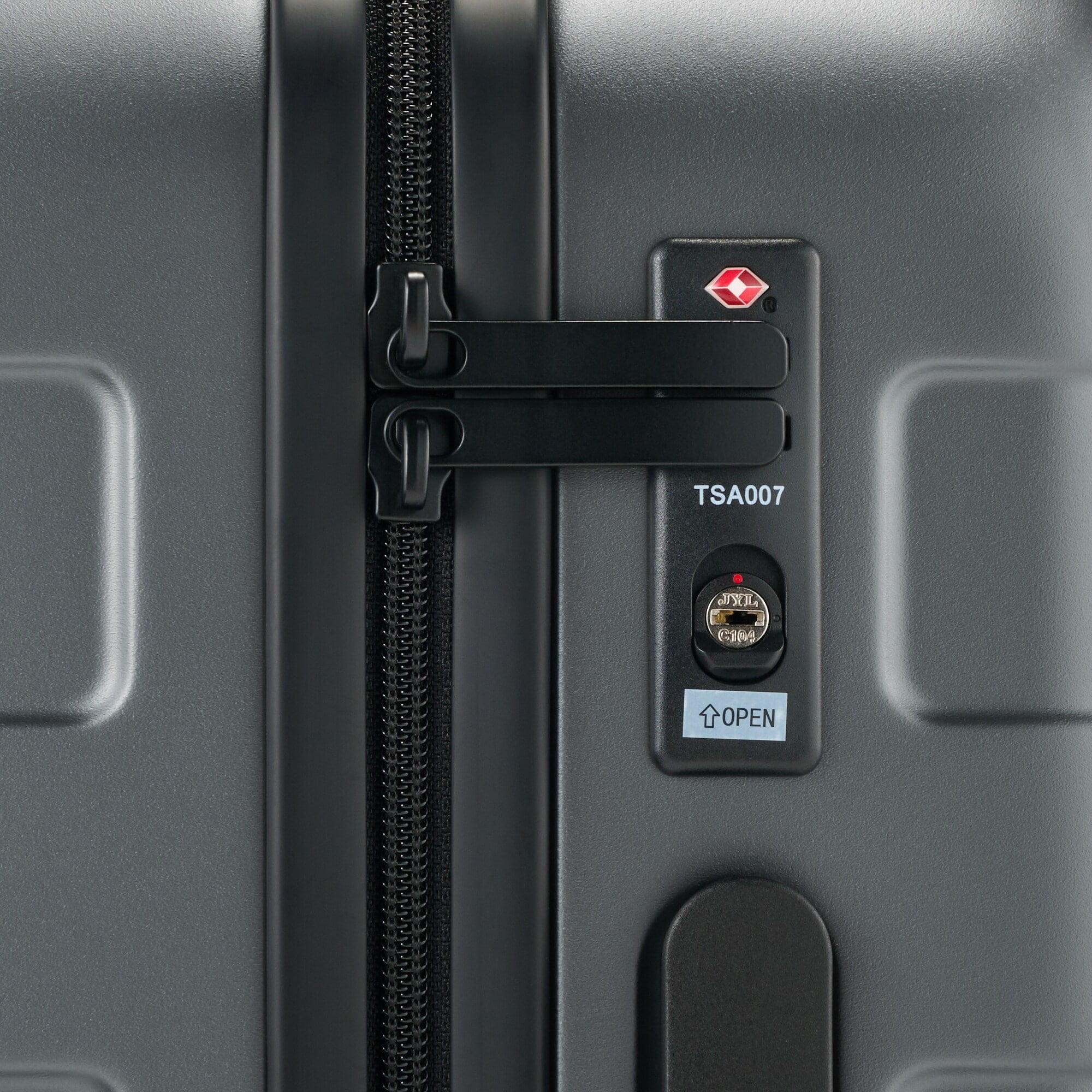 Adjustable Handle Hard Shell Suitcase 36L | Carry-On