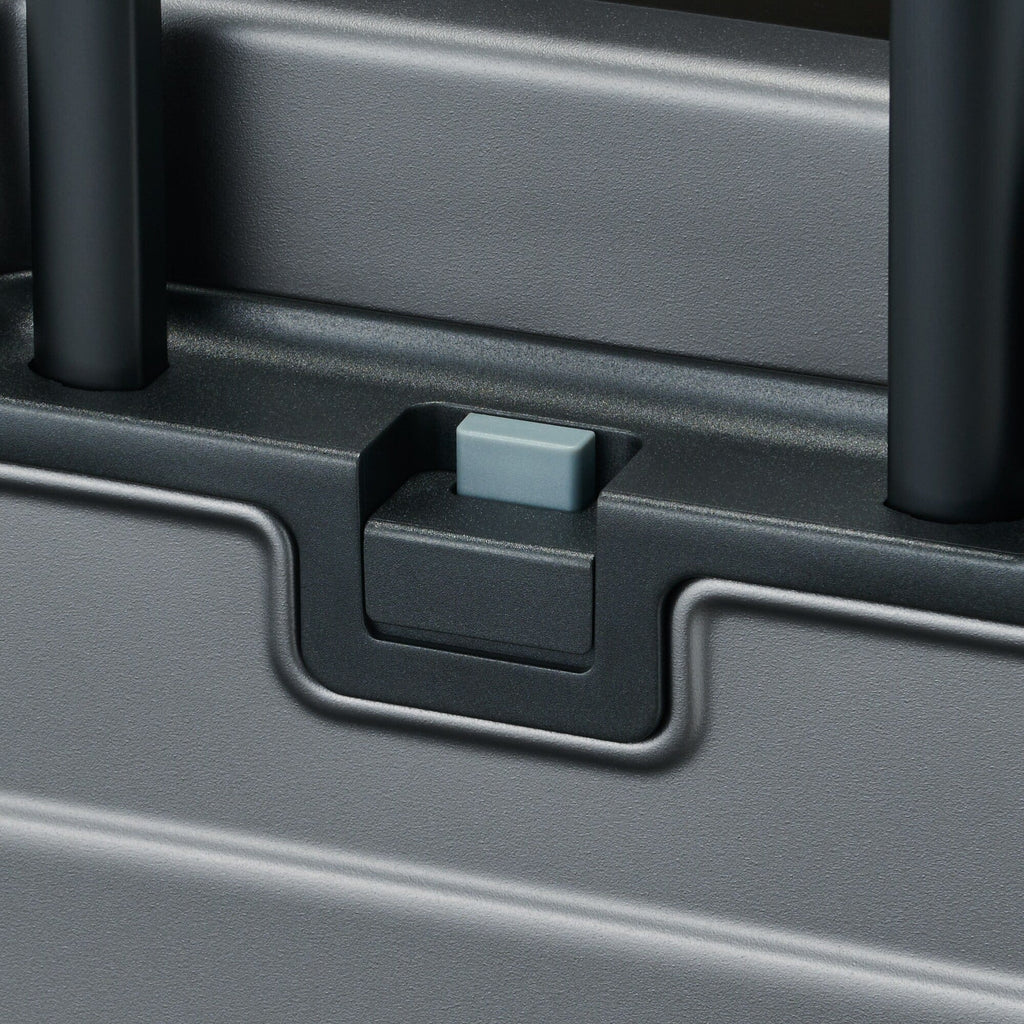 Adjustable Handle Hard Shell Suitcase 36L | Carry-On