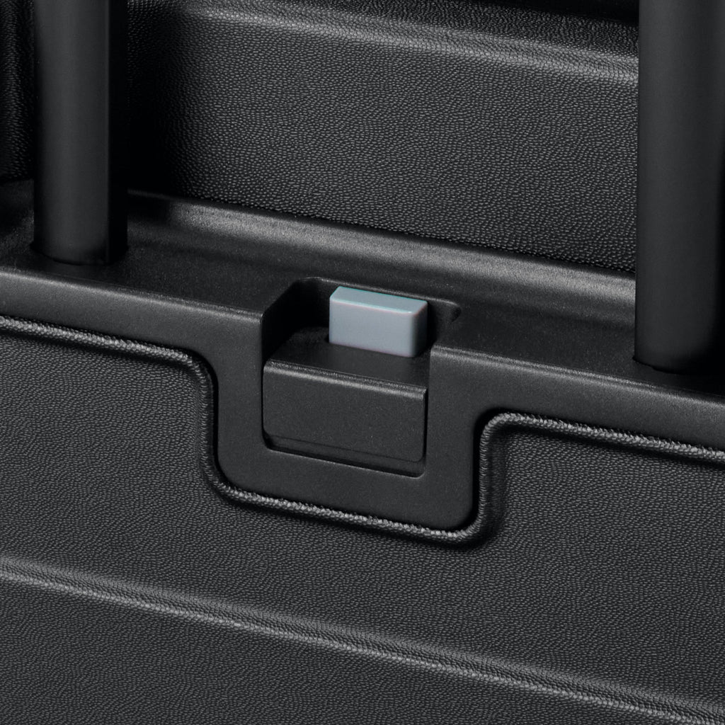 Adjustable Handle Front Open Hard Shell Suitcase 32L | Carry-On