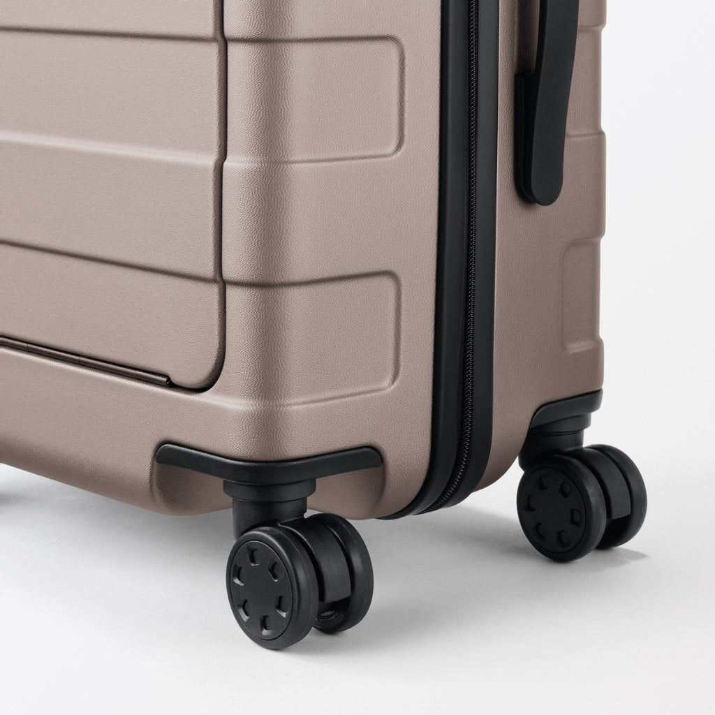 Adjustable Handle Front Open Hard Shell Suitcase 32L | Carry-On