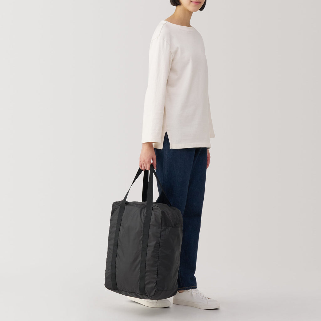 Water Repellent Tall Boston Bag