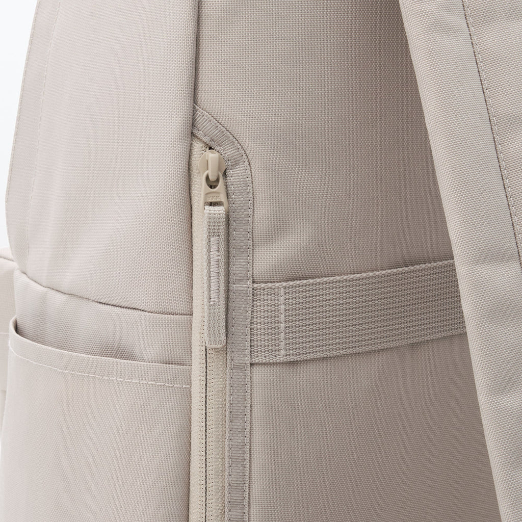 Less Tiring Water Repellent Backpack