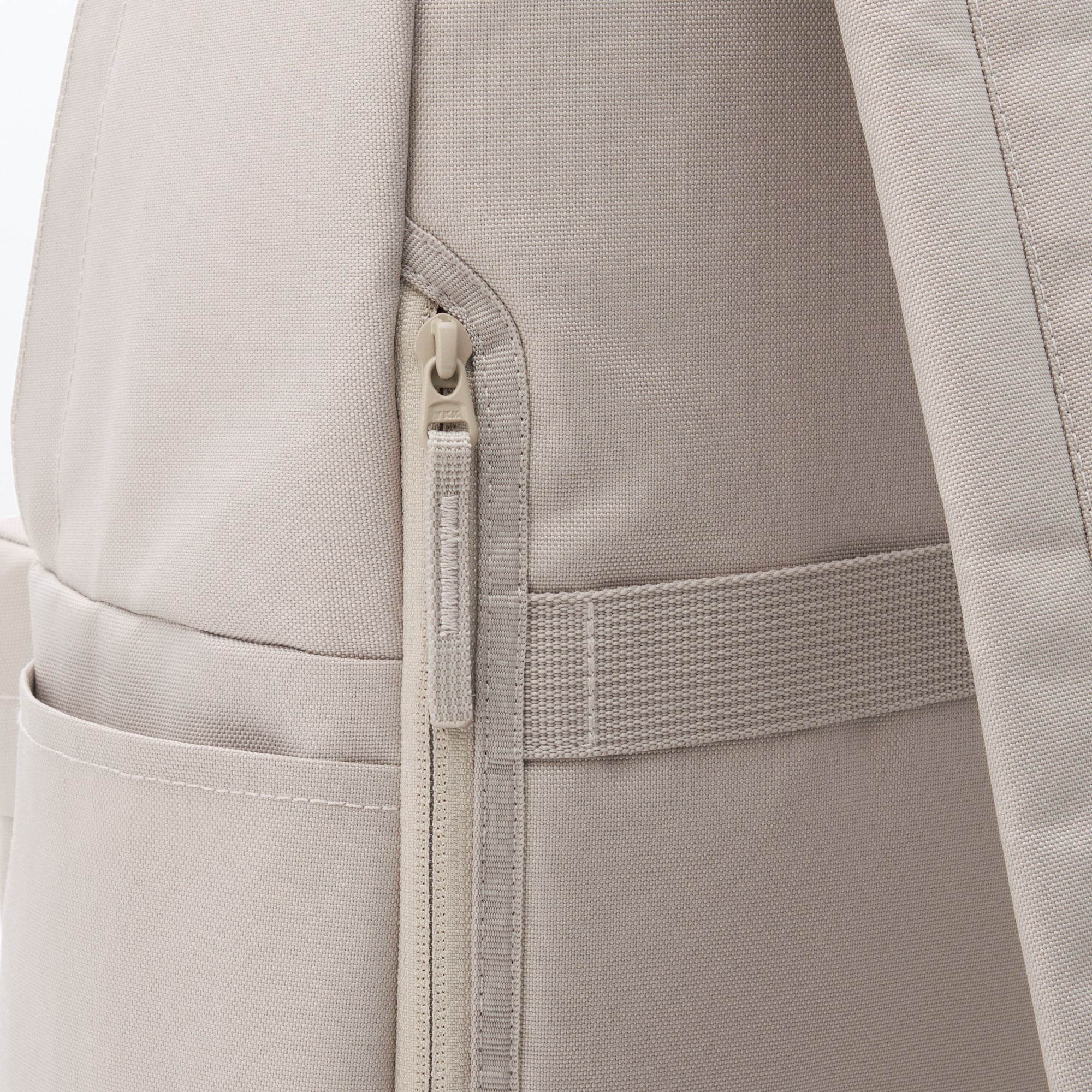 Less Tiring Water Repellent Backpack