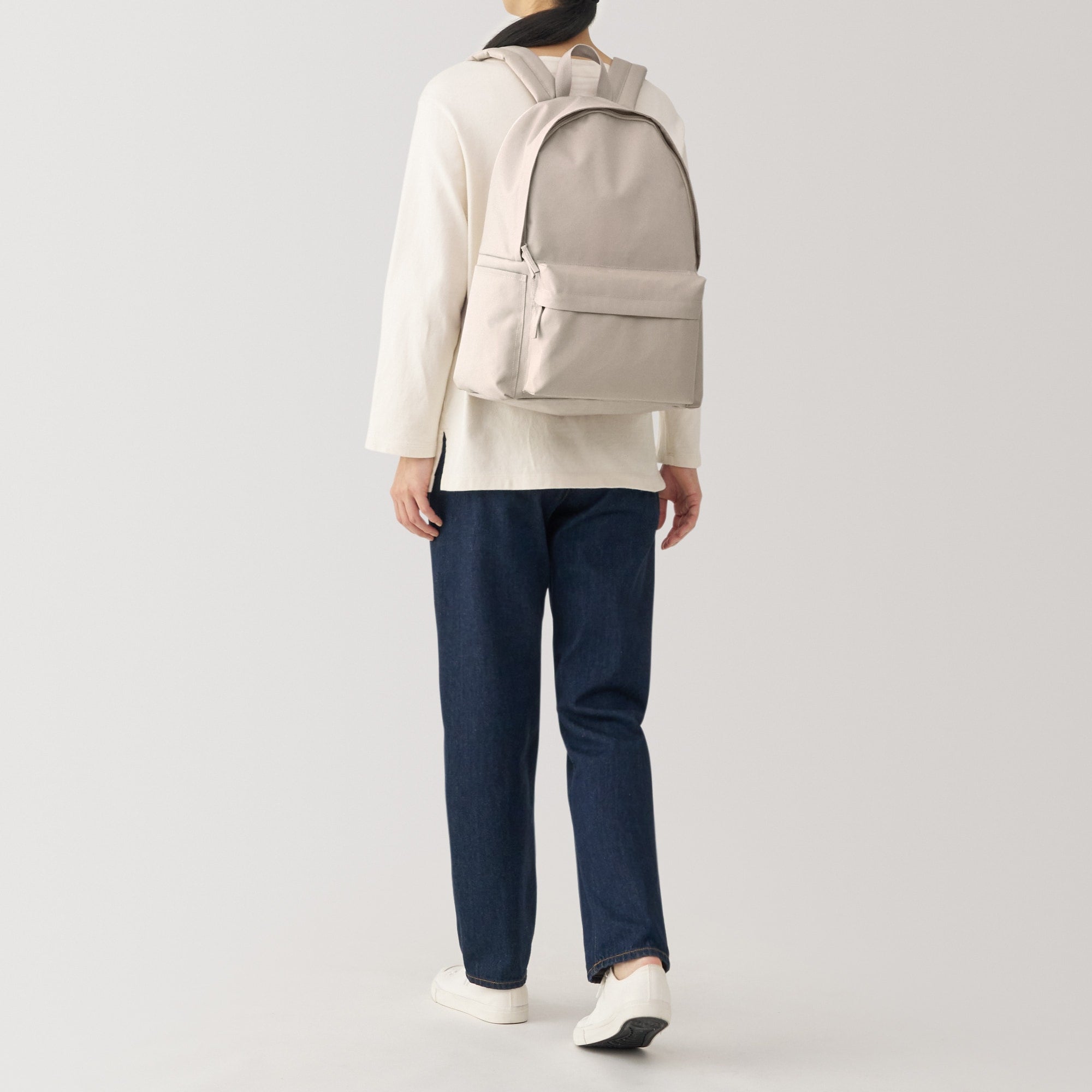 Less Tiring Water Repellent Backpack