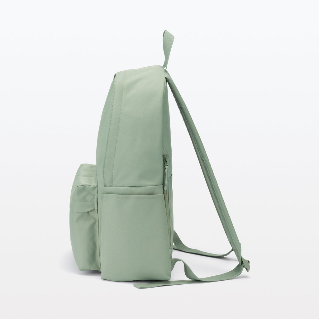 Less Tiring Water Repellent Backpack