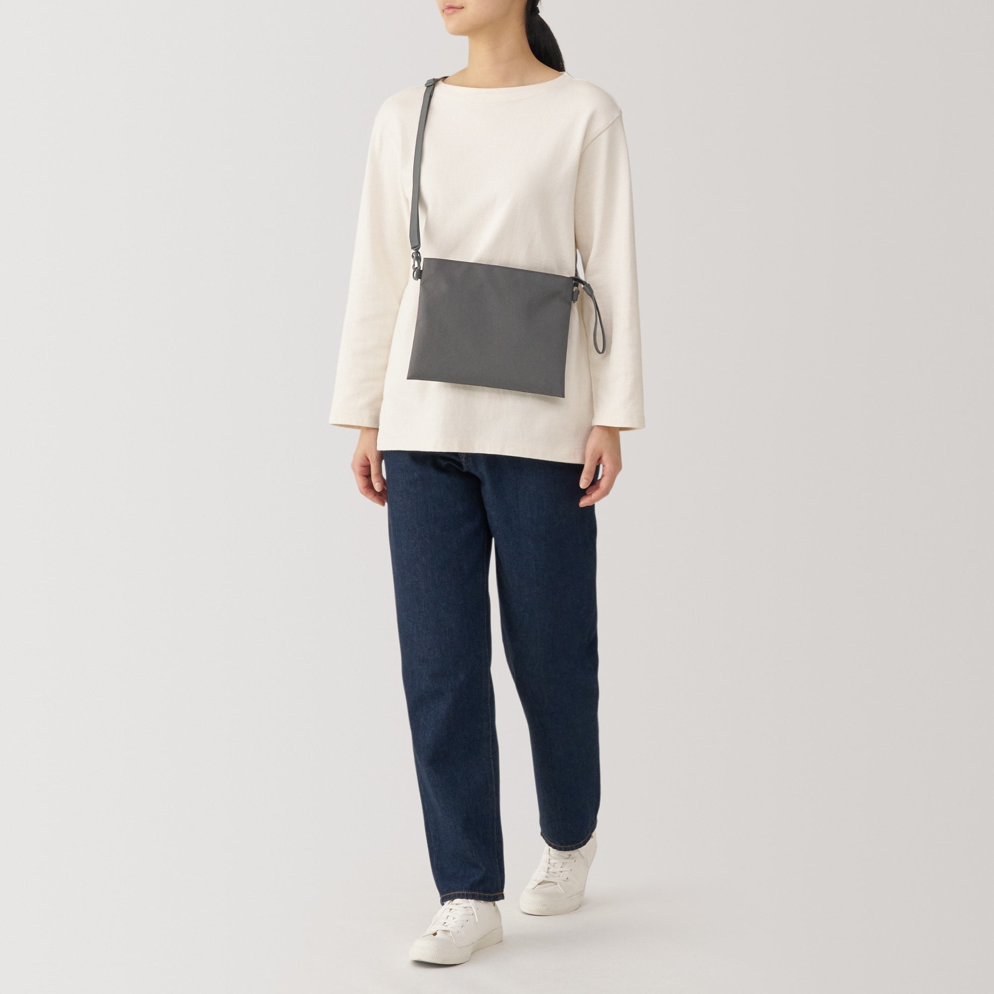 2-Way Water Repellent Sacoche