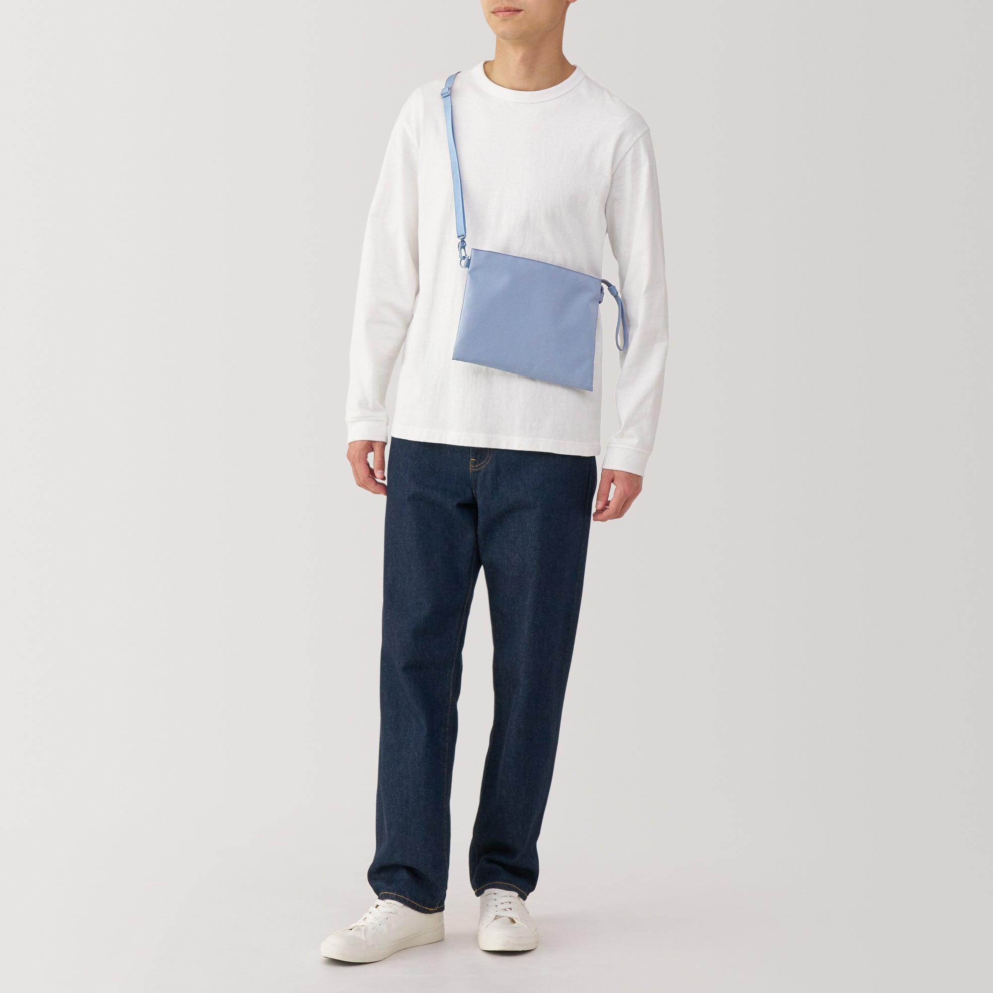 2-Way Water Repellent Sacoche