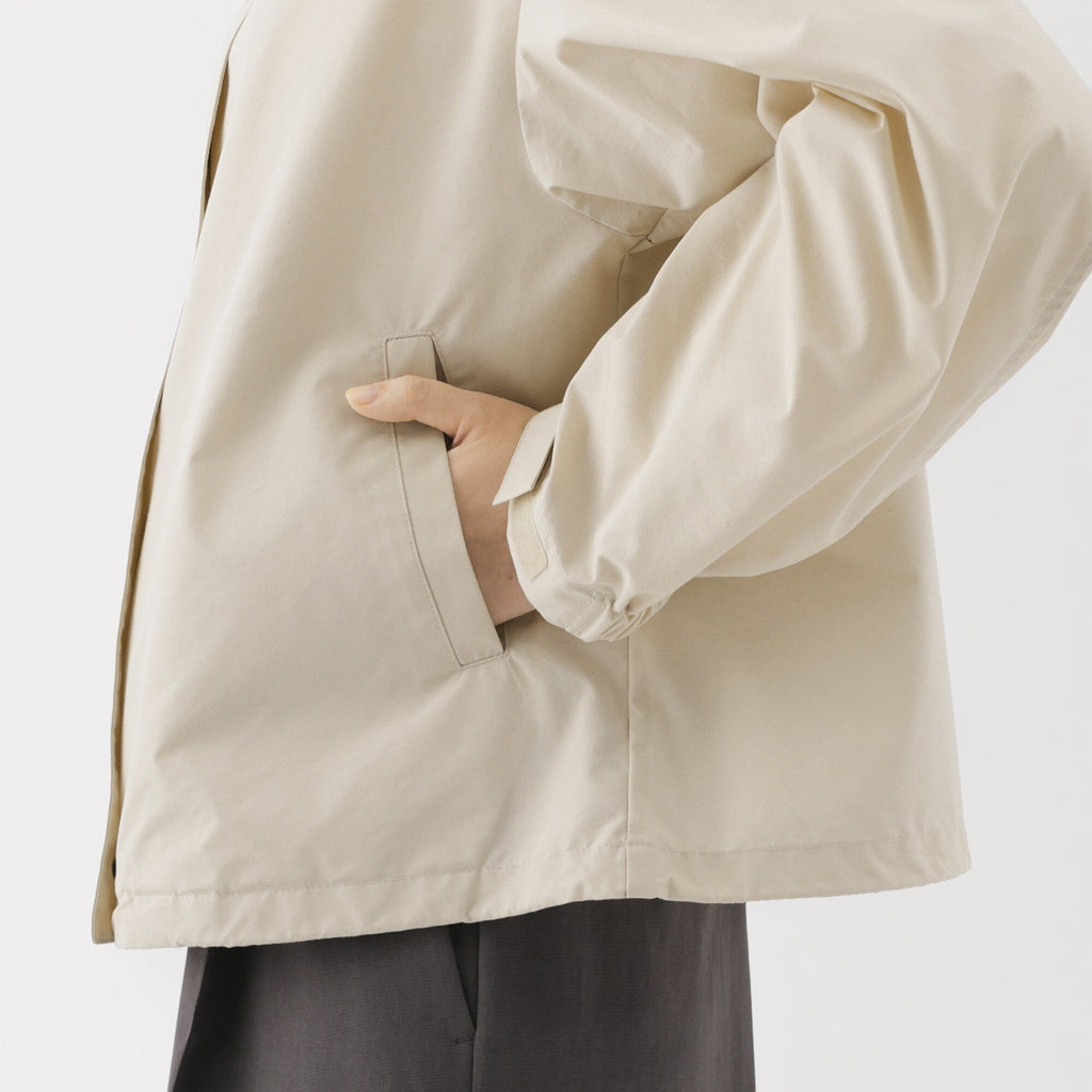Women's Water Repellent Hooded Jacket