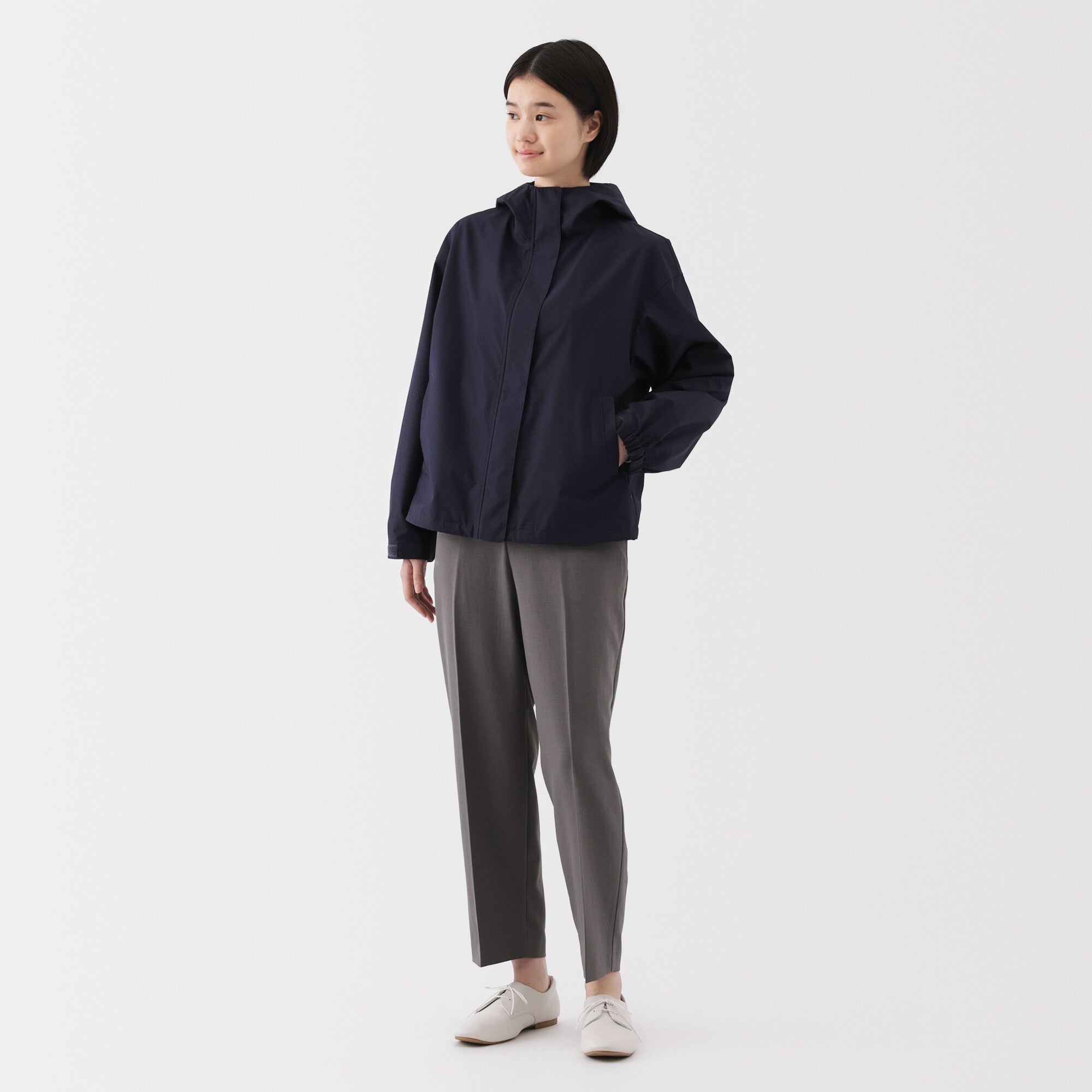 Women's Water Repellent Hooded Jacket