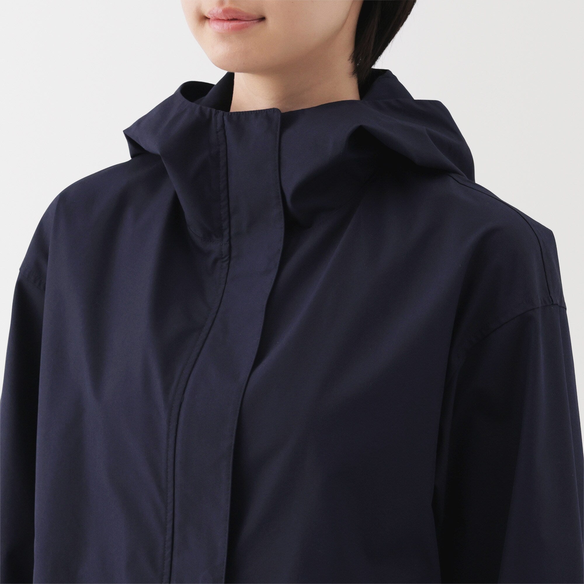 Women's Water Repellent Hooded Jacket