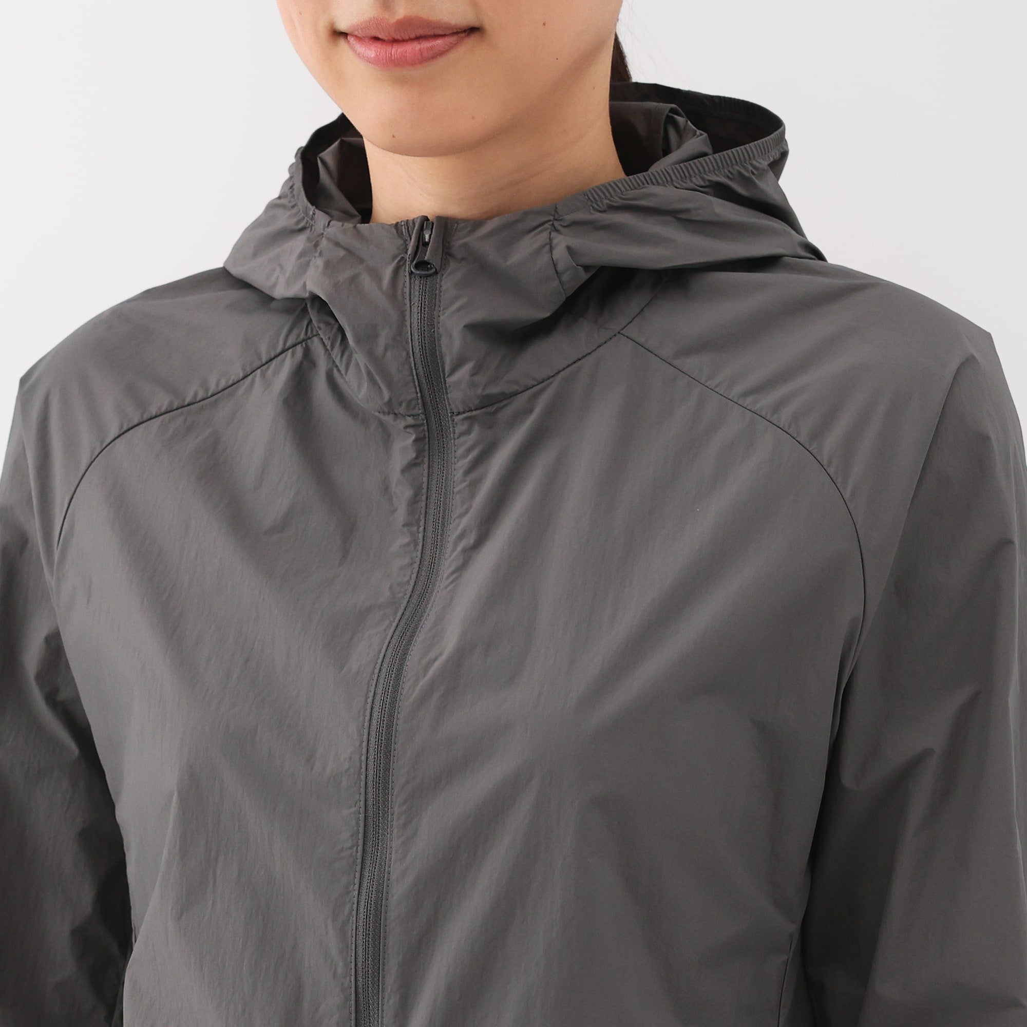 Women's Water Repellent Pocketable Jacket