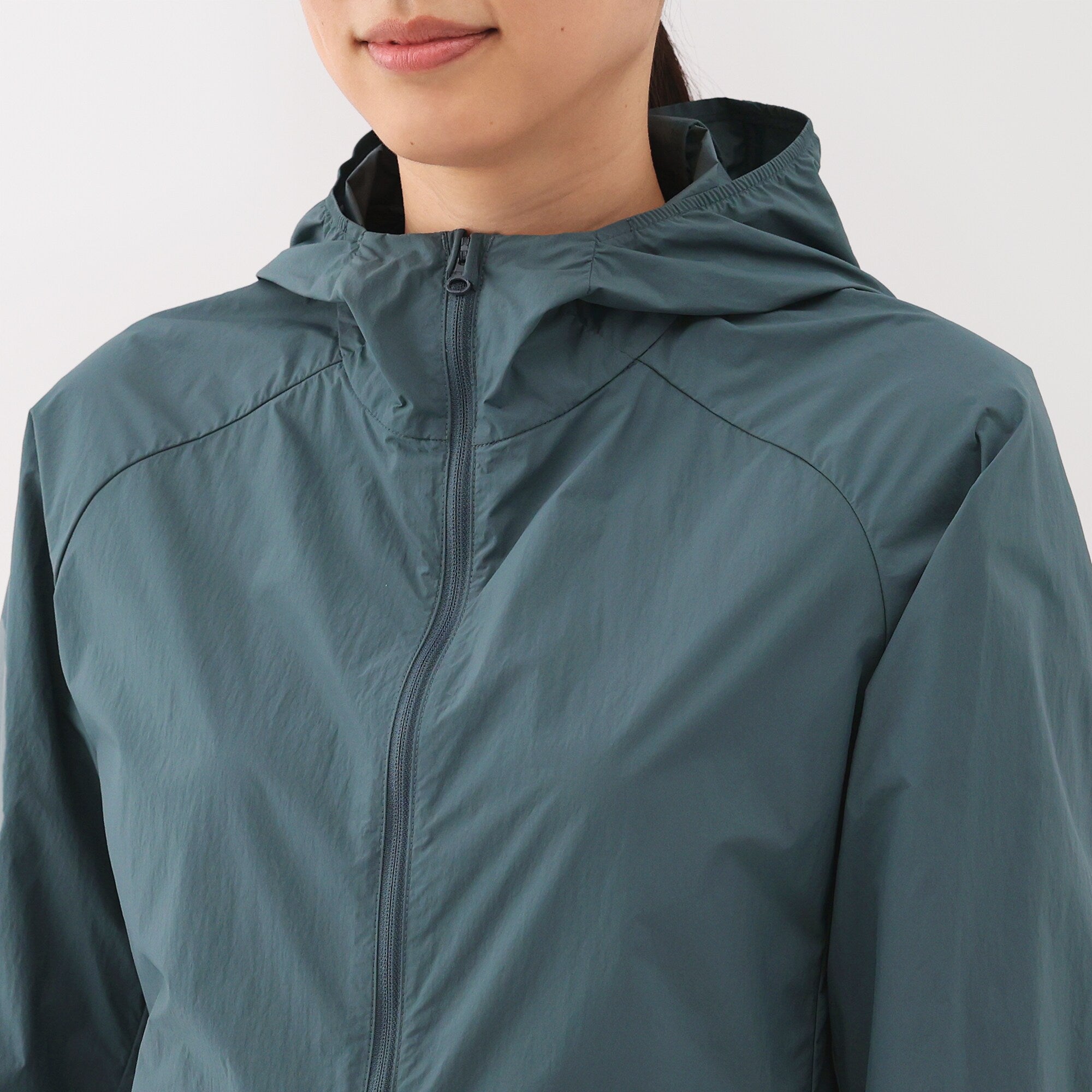 Women's Water Repellent Pocketable Jacket