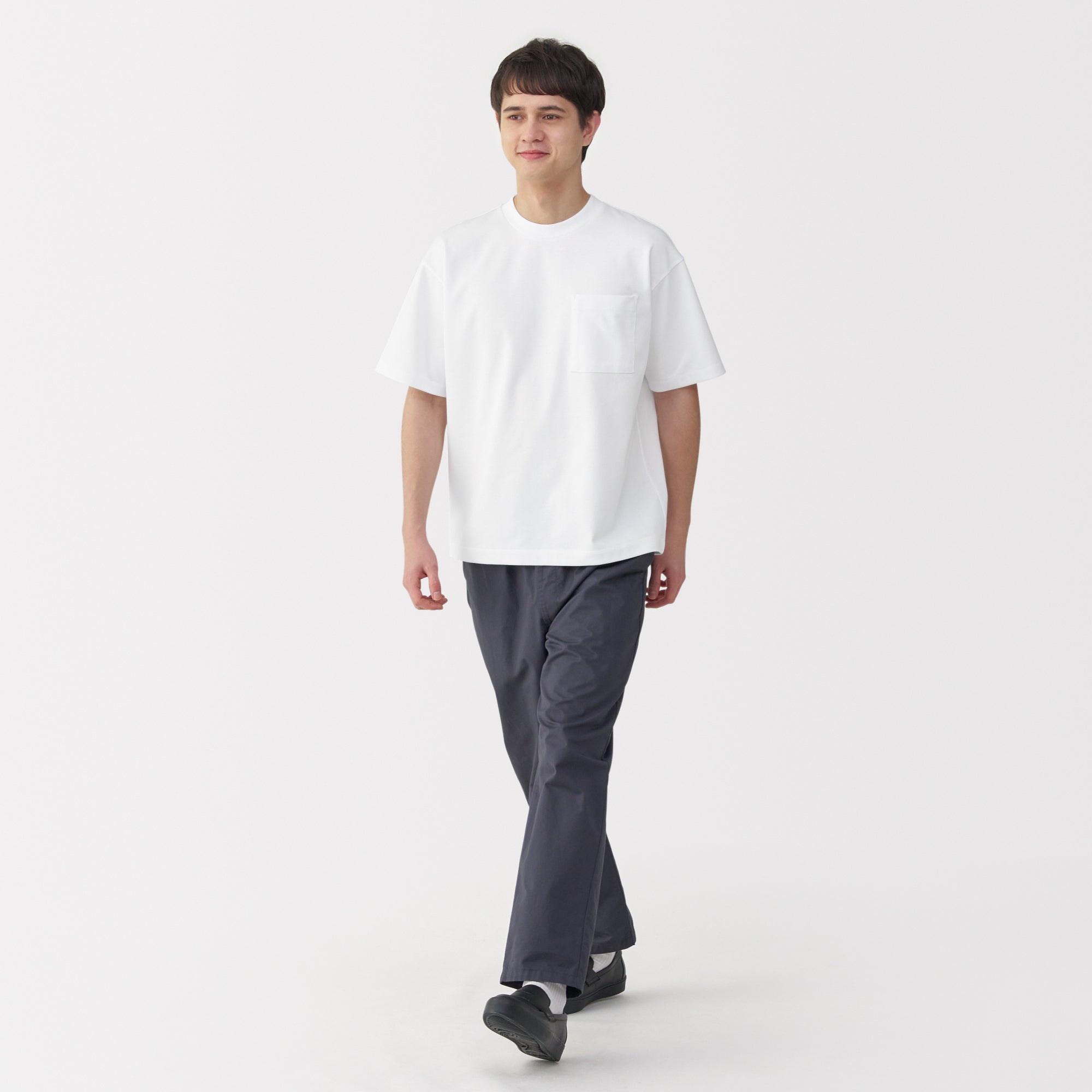 Men's Cool-Touch Wide T-Shirt