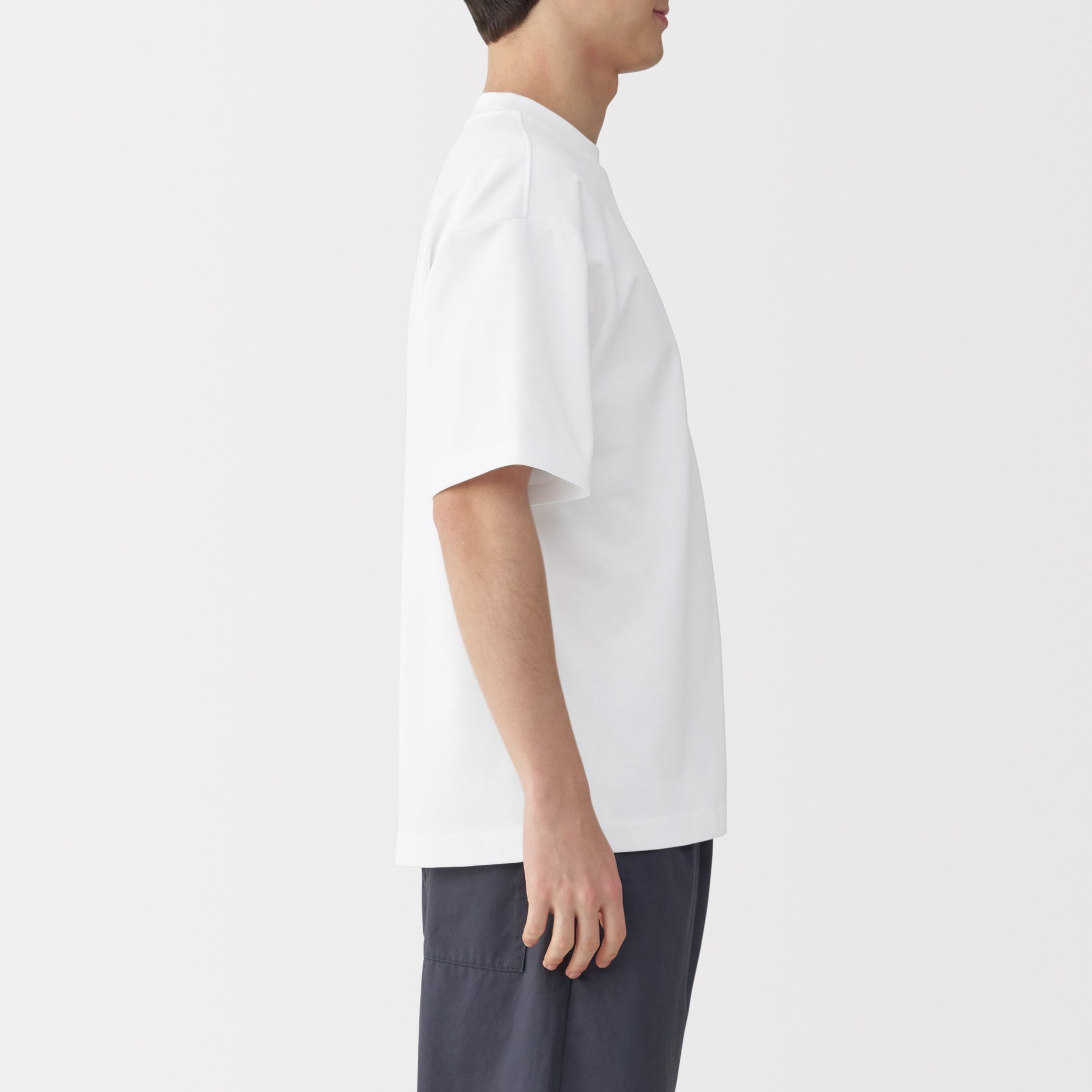 Men's Cool-Touch Wide T-Shirt