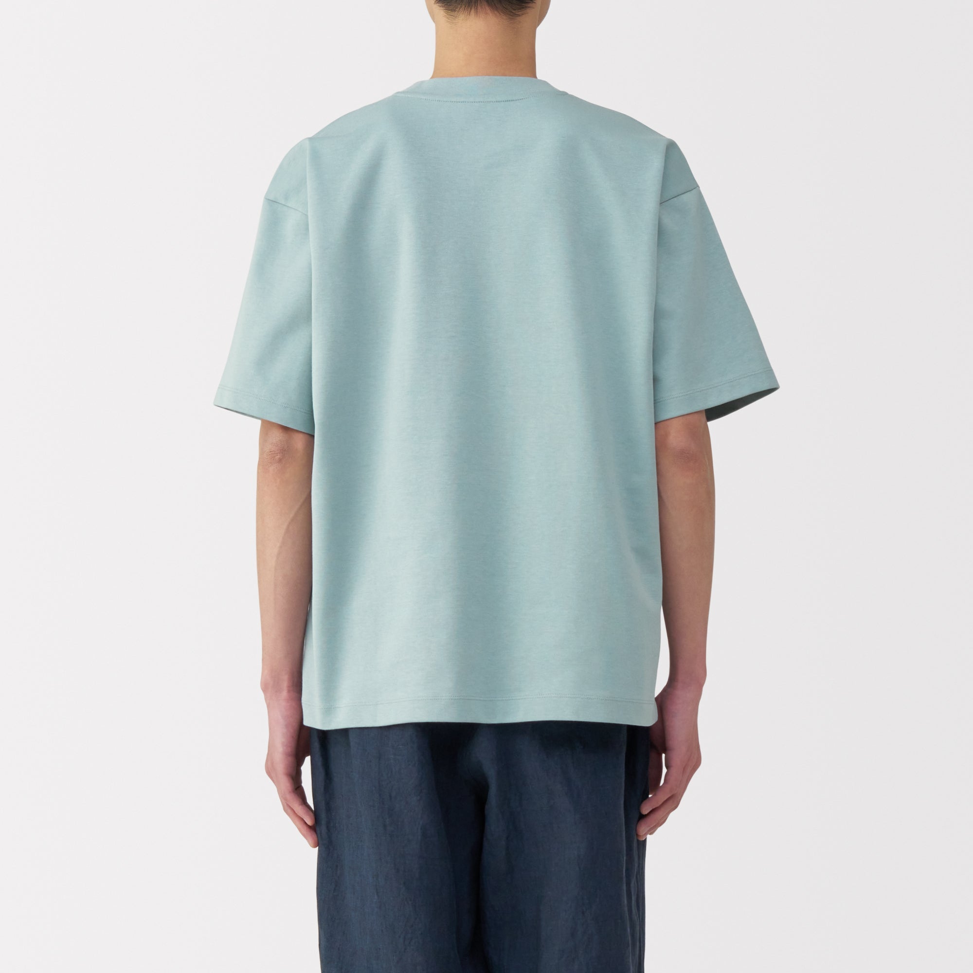 Men's Cool-Touch Wide T-Shirt