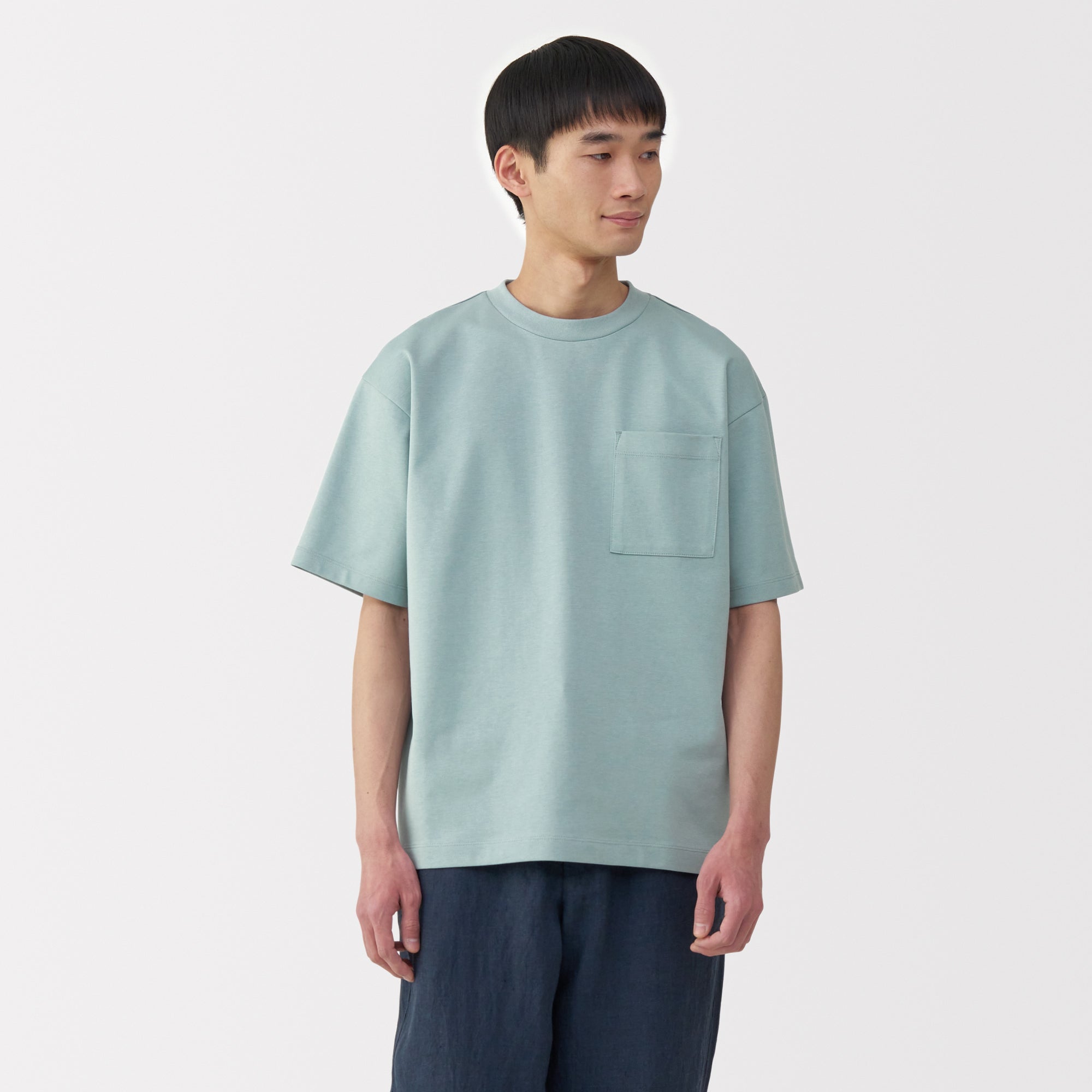 Men's Cool-Touch Wide T-Shirt