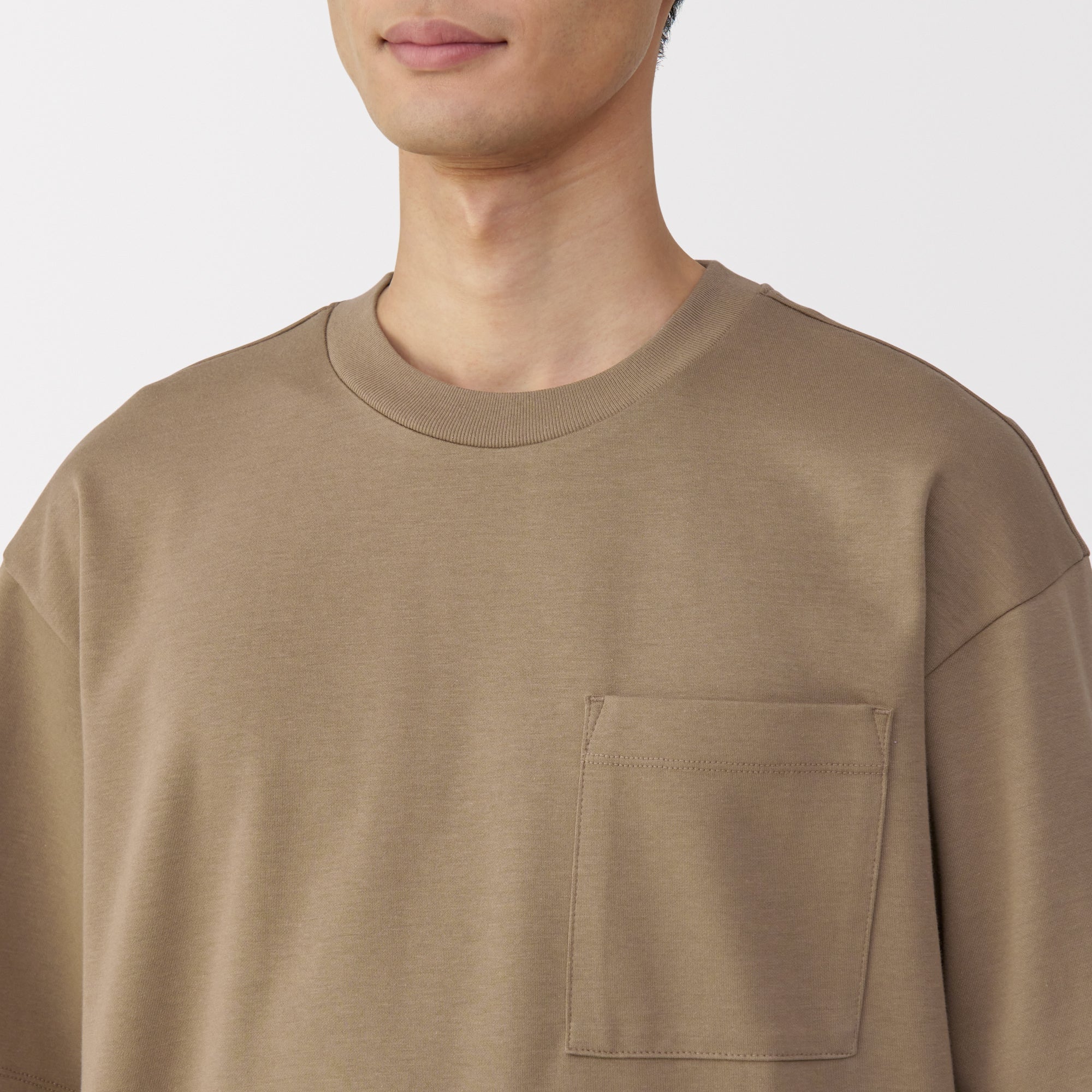Men's Cool-Touch Wide T-Shirt