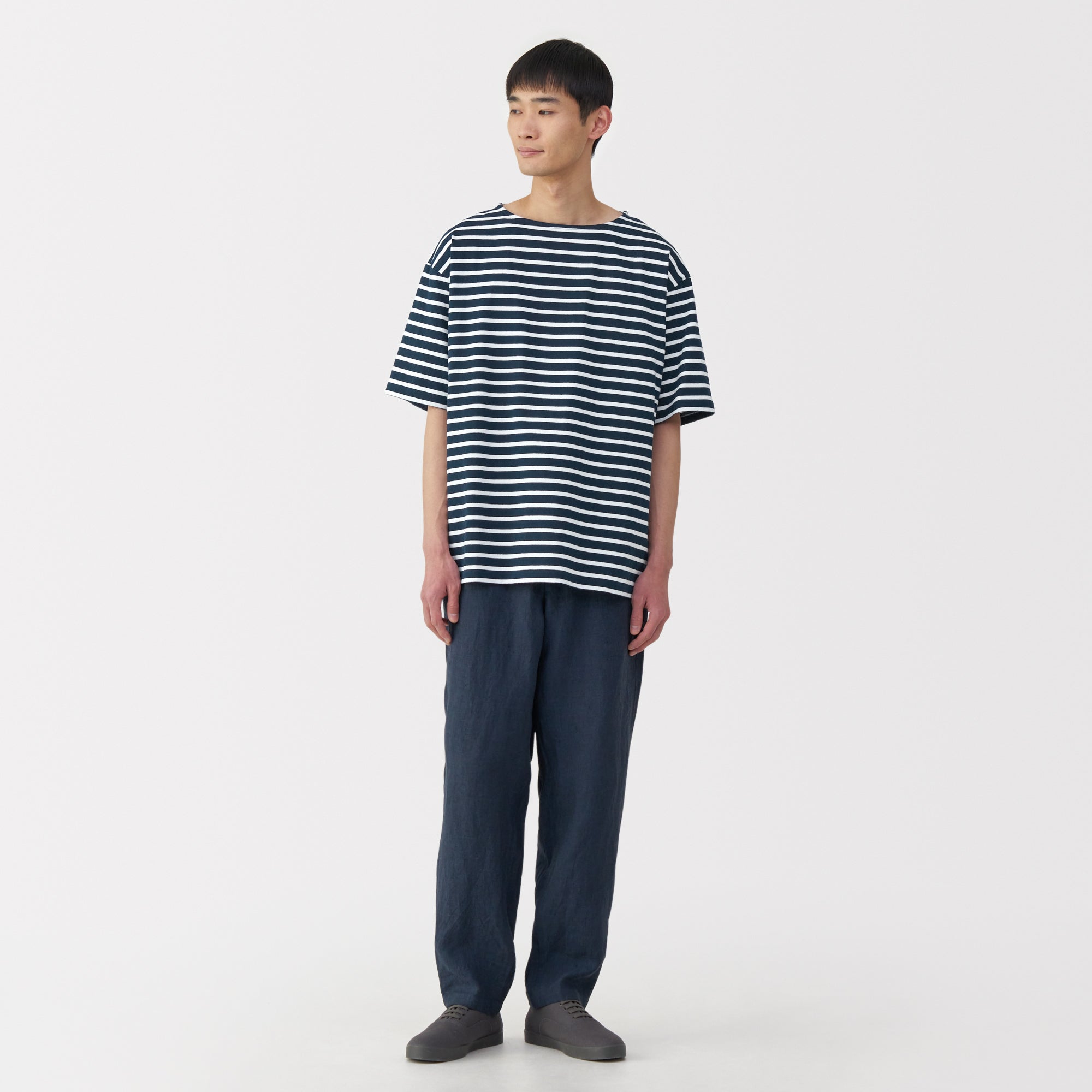 Men's Heavyweight Boatneck Half Sleeve T-Shirt