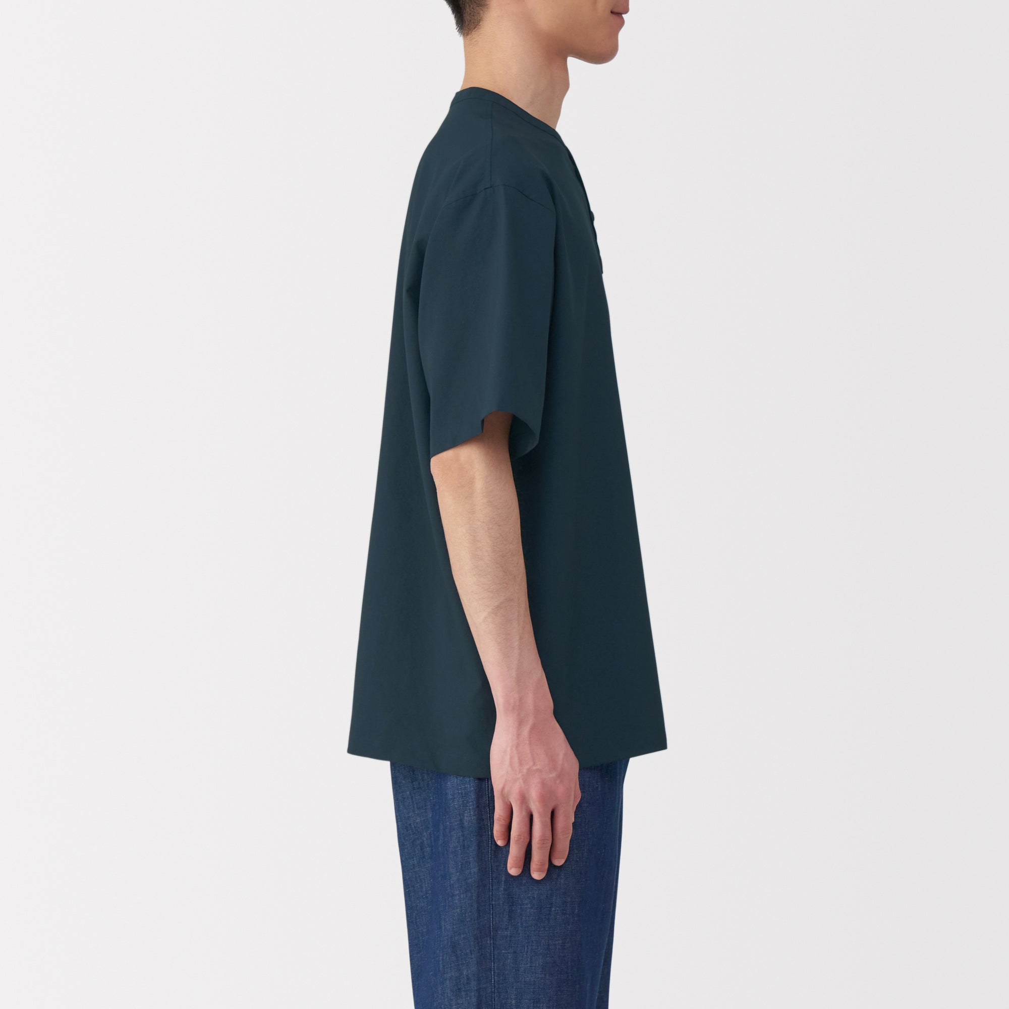 Men's Breathable Henley T-Shirt