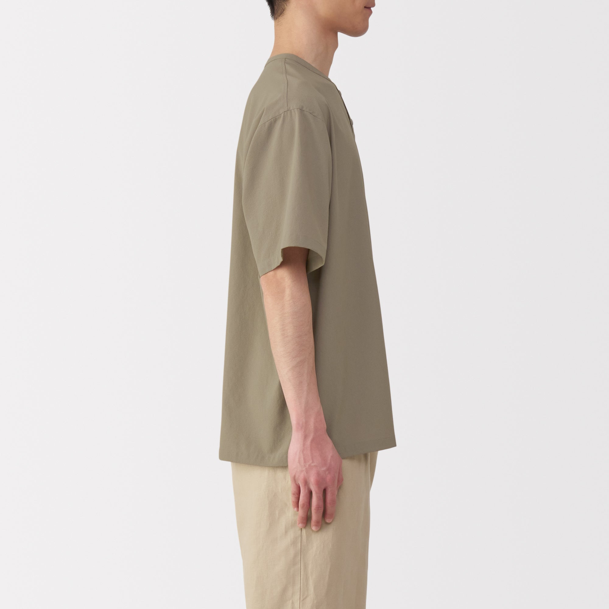 Men's Breathable Henley T-Shirt