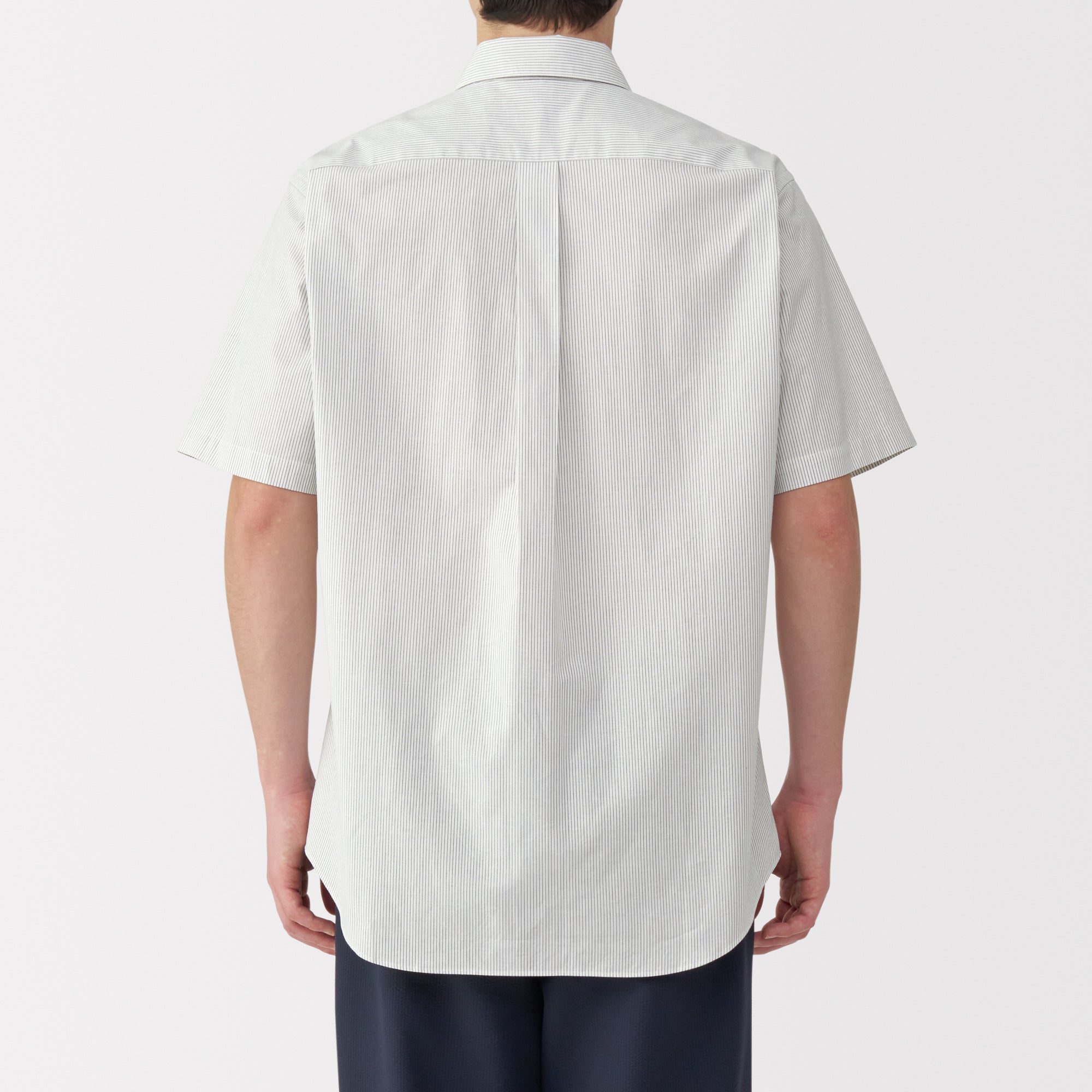 Men's Washed Broadcloth Short Sleeve Shirt