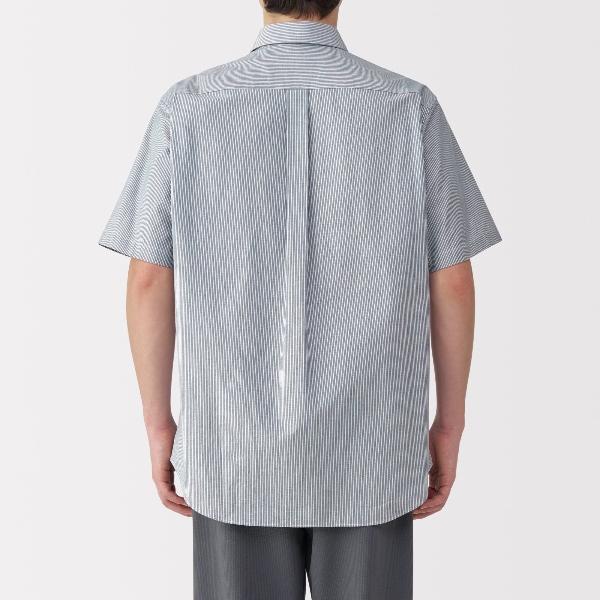 Men's Washed Broadcloth Short Sleeve Shirt