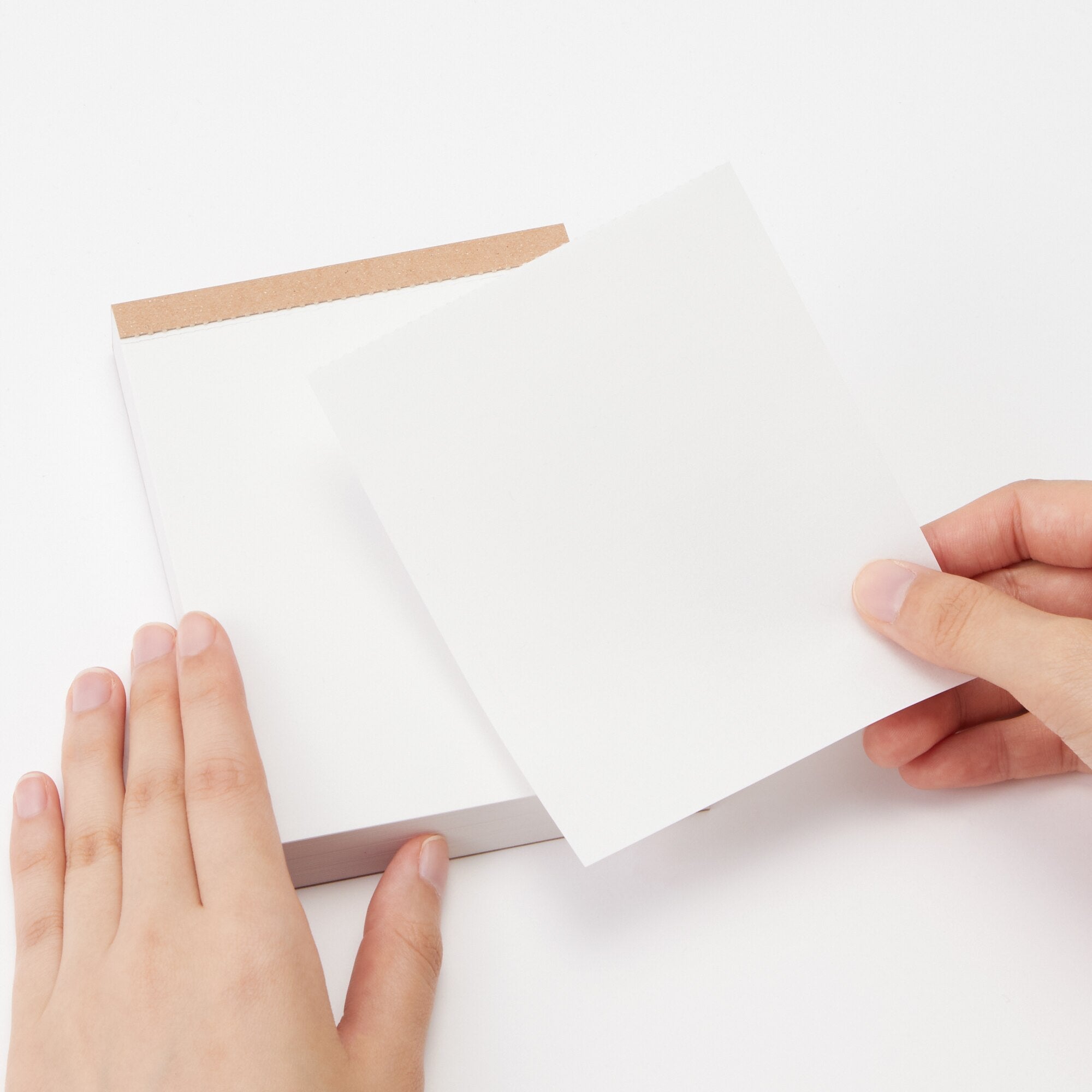 Hanging Tear-Off Notepad (W3.9 x L5.3)
