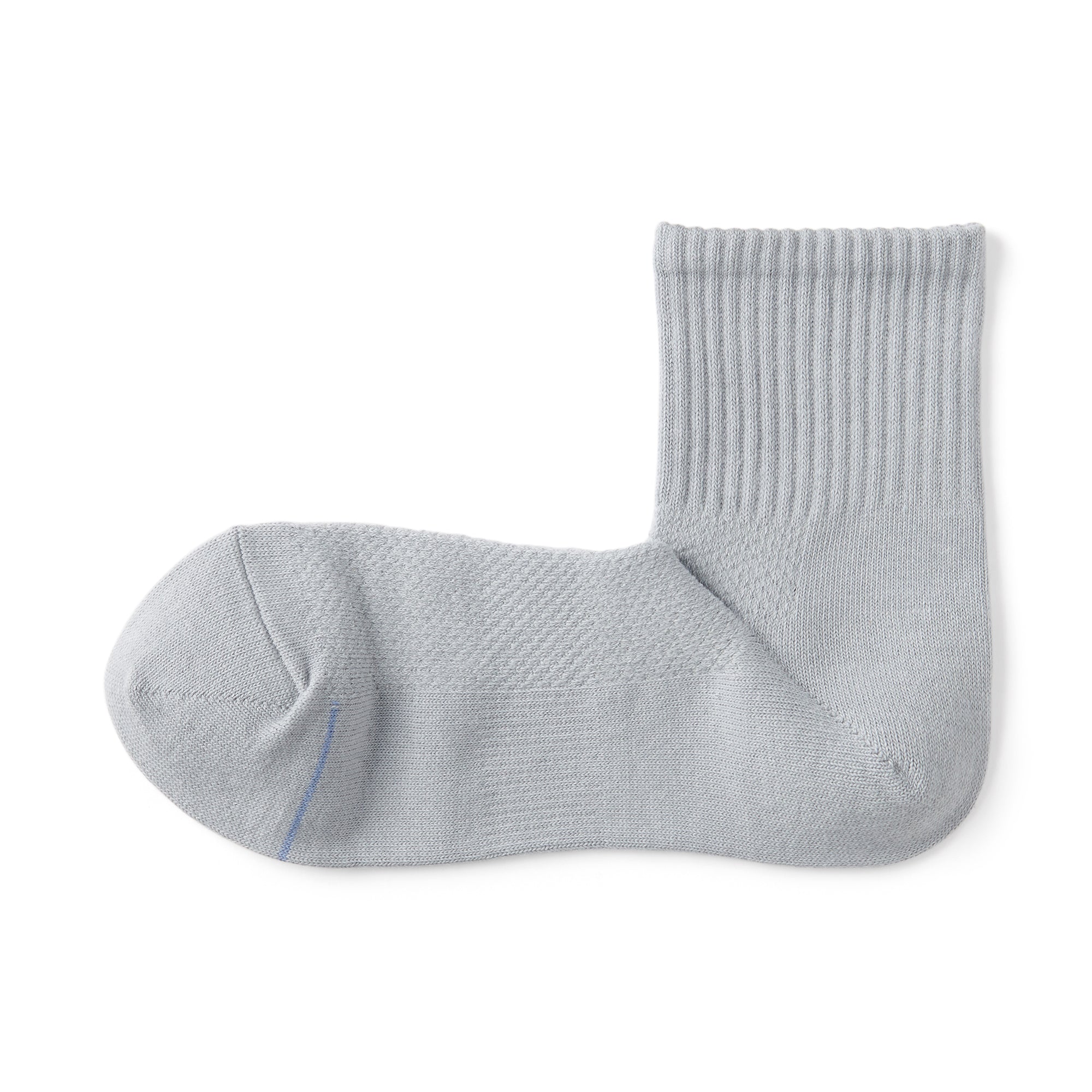 Right Angle Breathable Mesh Short Socks