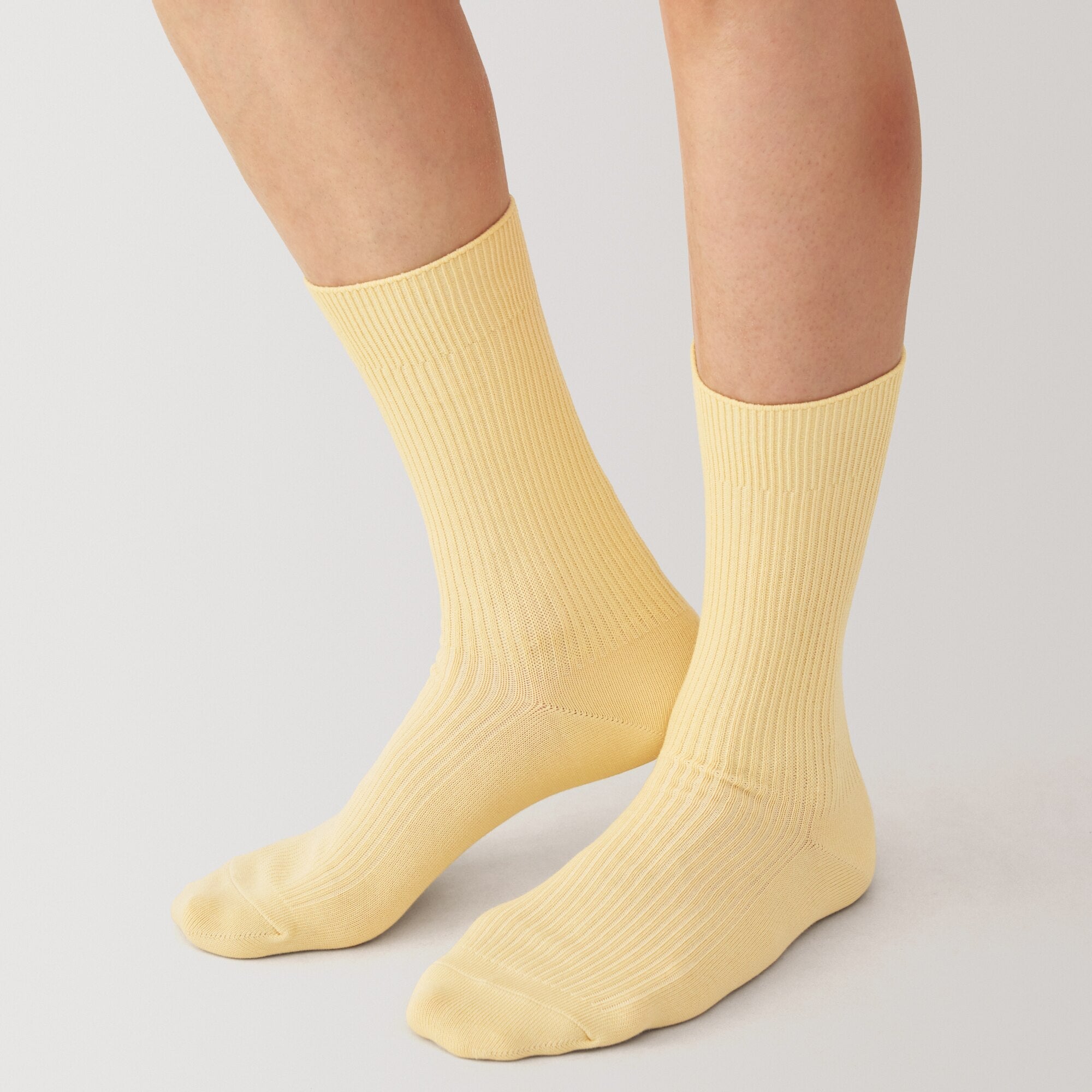 Right Angle Ribbed Socks