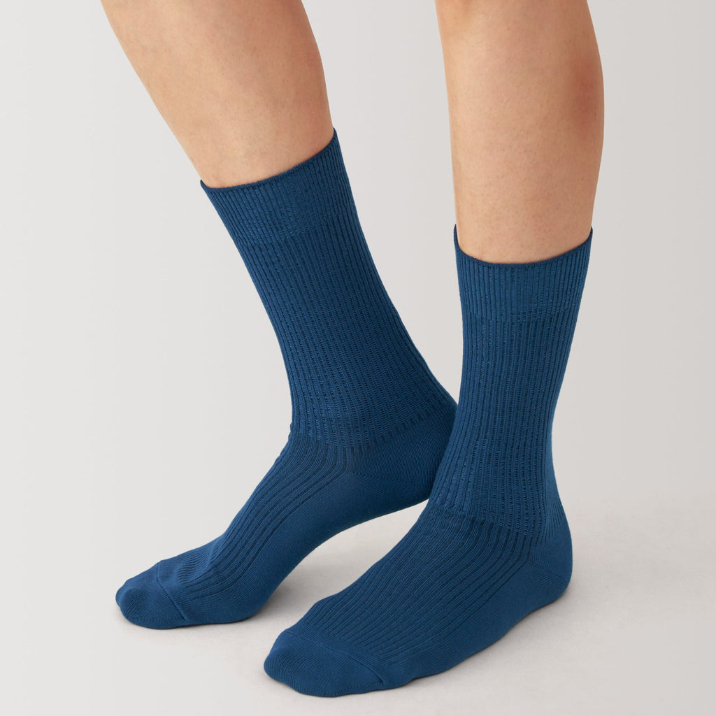 Right Angle Ribbed Socks