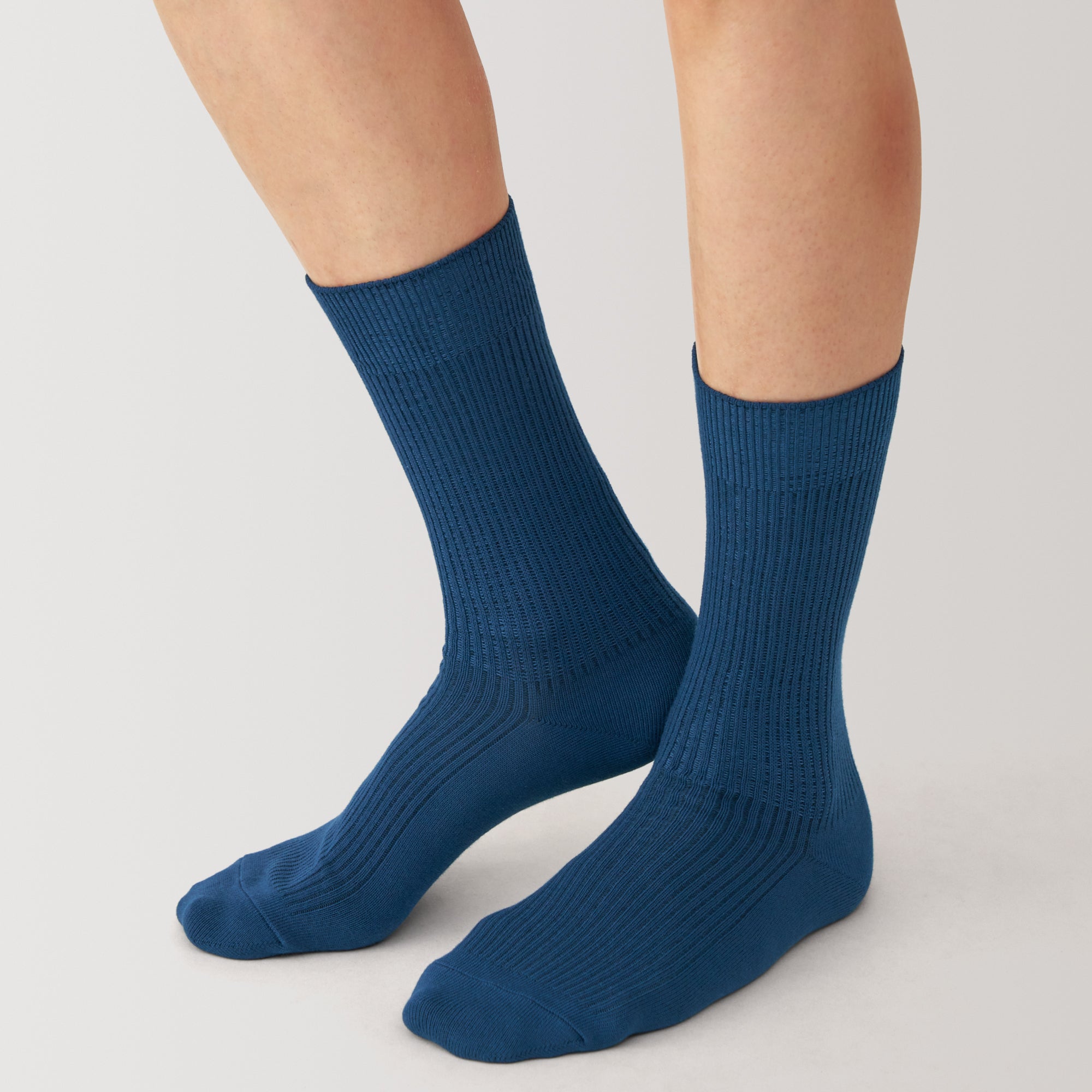Right Angle Ribbed Socks